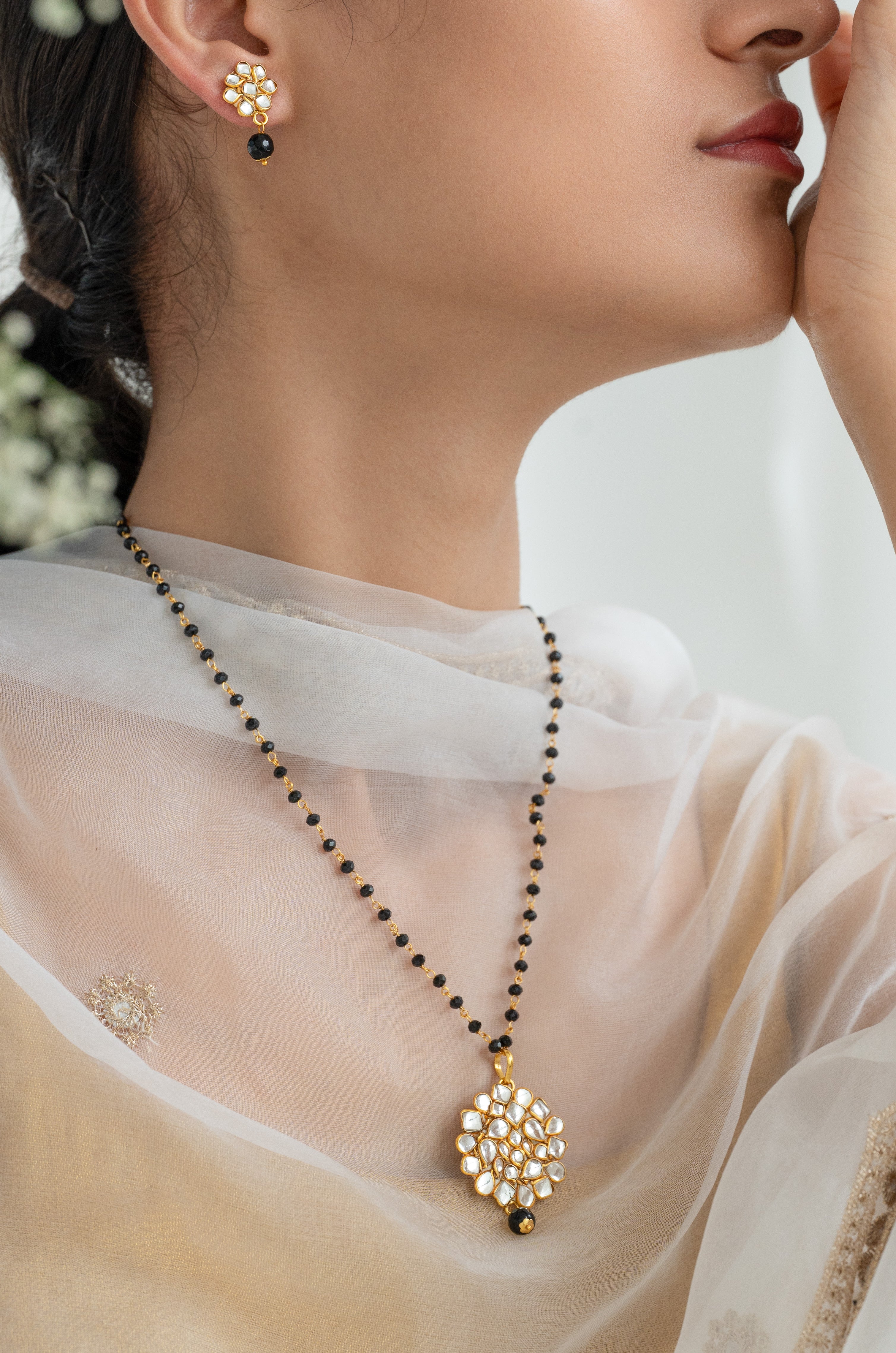 Kundan Traditional Black Bead Mangalsutra for Modern Brides