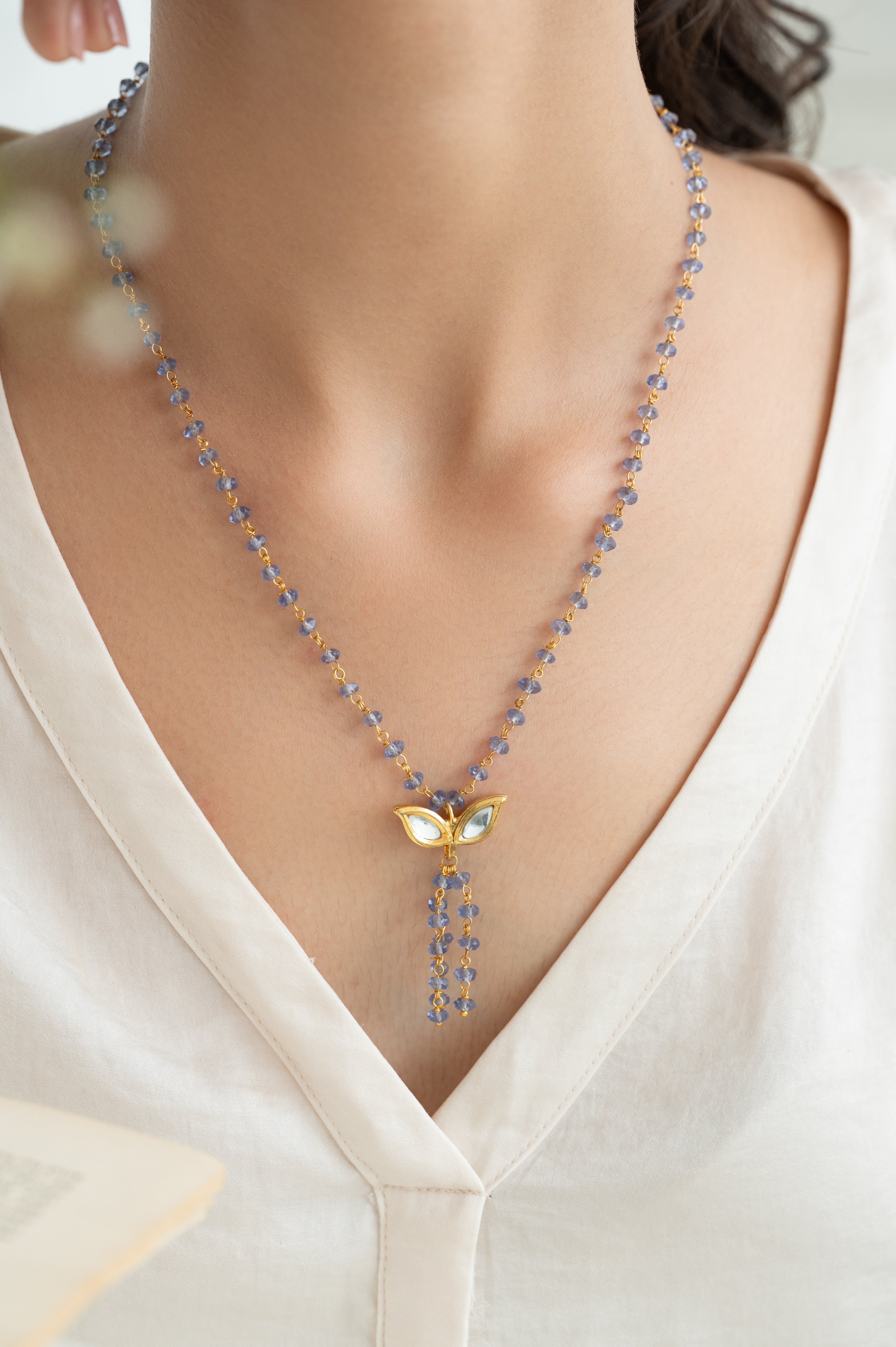 Elegant Blue Beaded Necklace with Gold Leaf Kundan Pendant