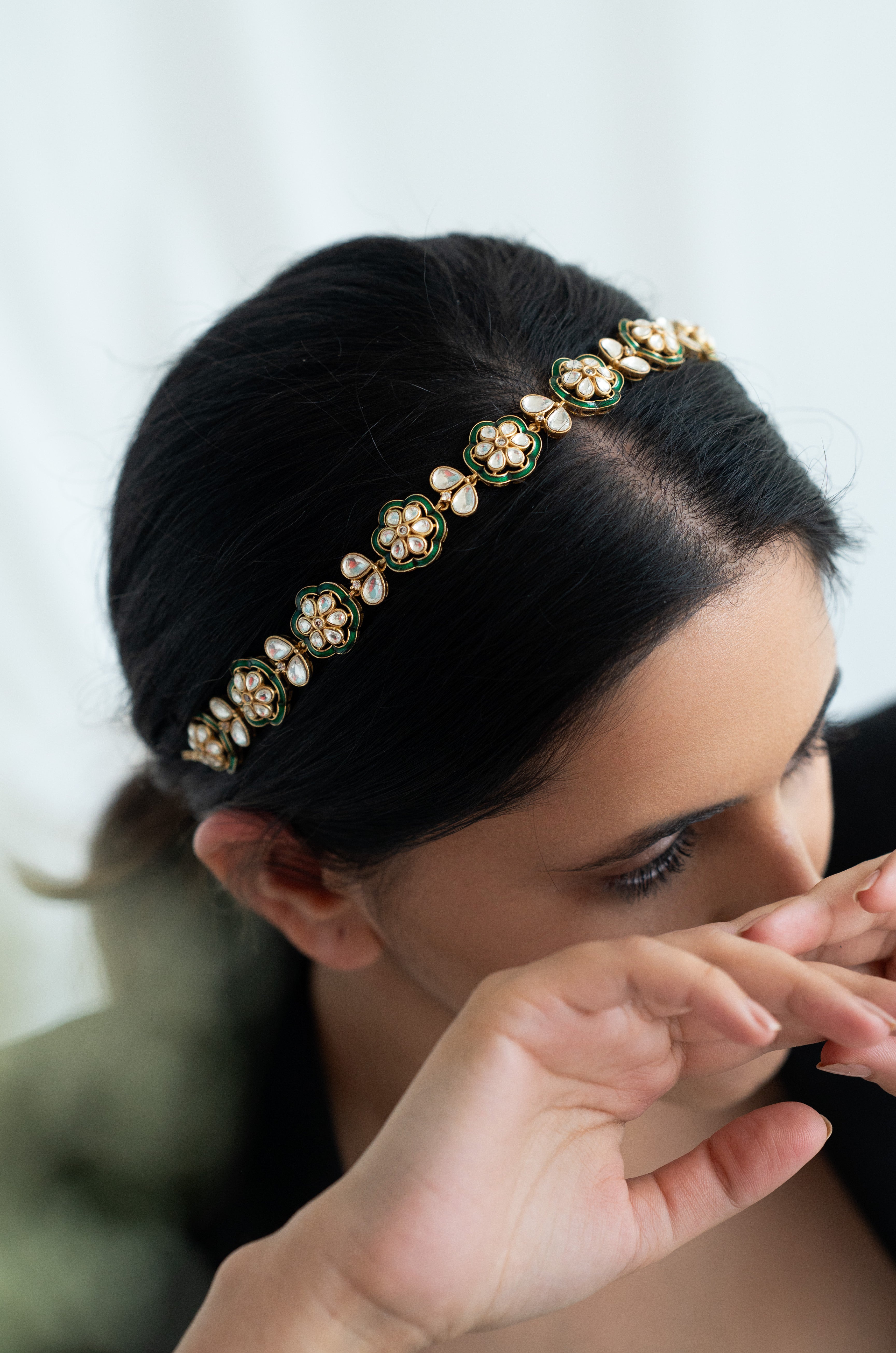 Green Kundan and Pearl Floral Matha Patti