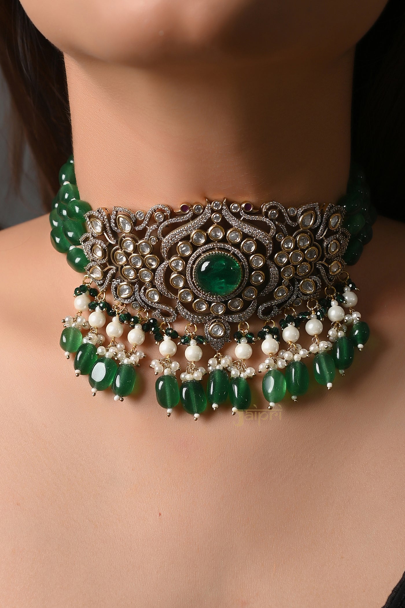 Beautiful Green & Pearl Stone Floral Necklace With Earrings