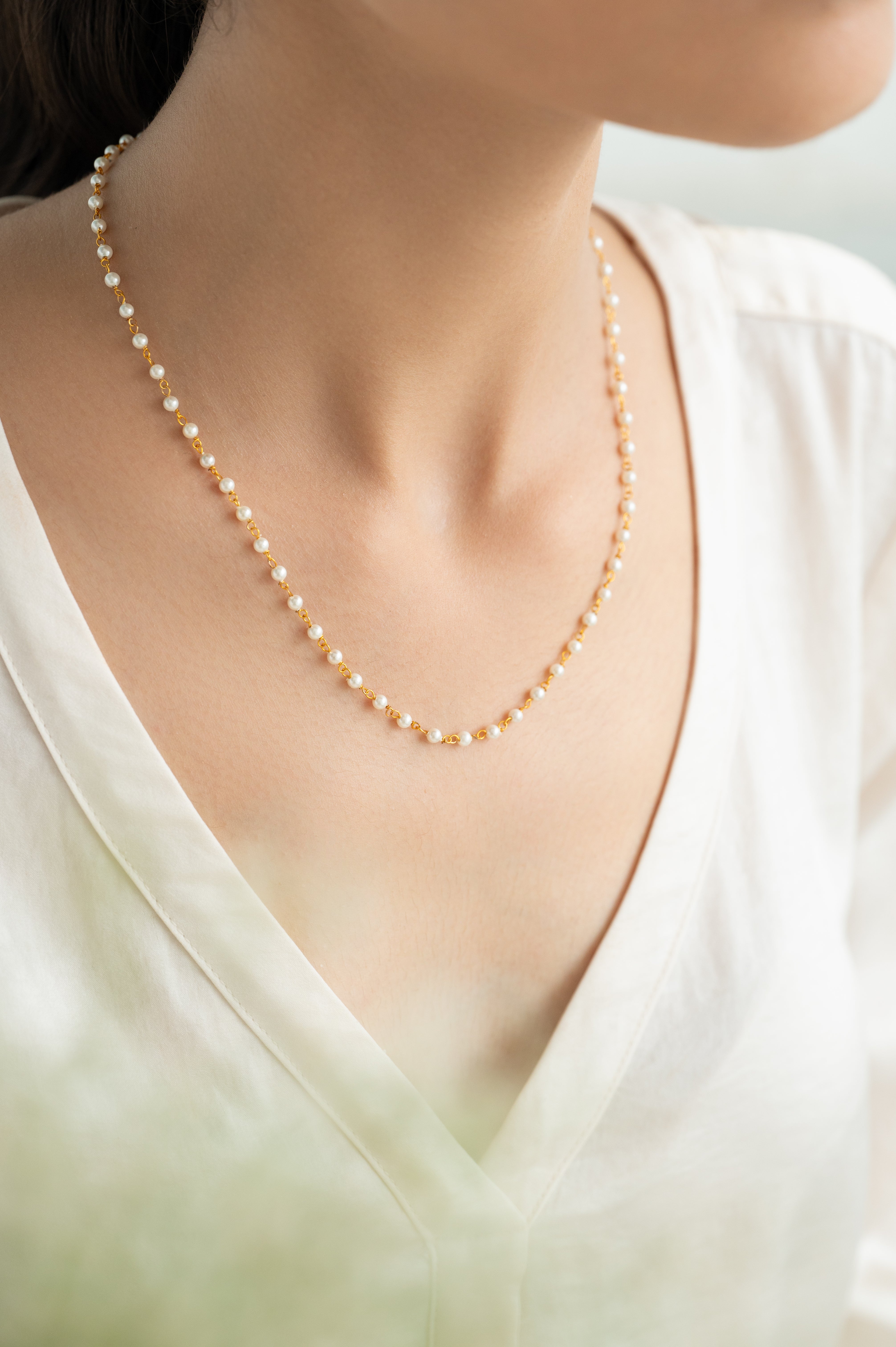 Dainty Pearl Chain Daily Wear Necklace with Gold Accents