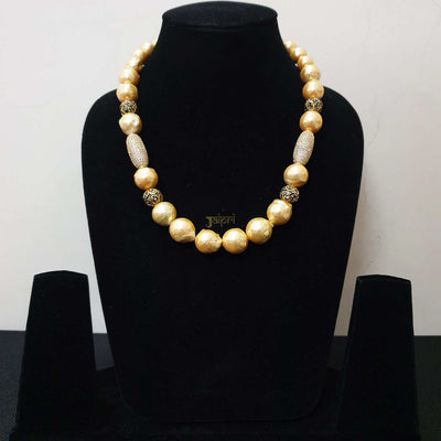 Adorable Pearl Beads Stone Necklace