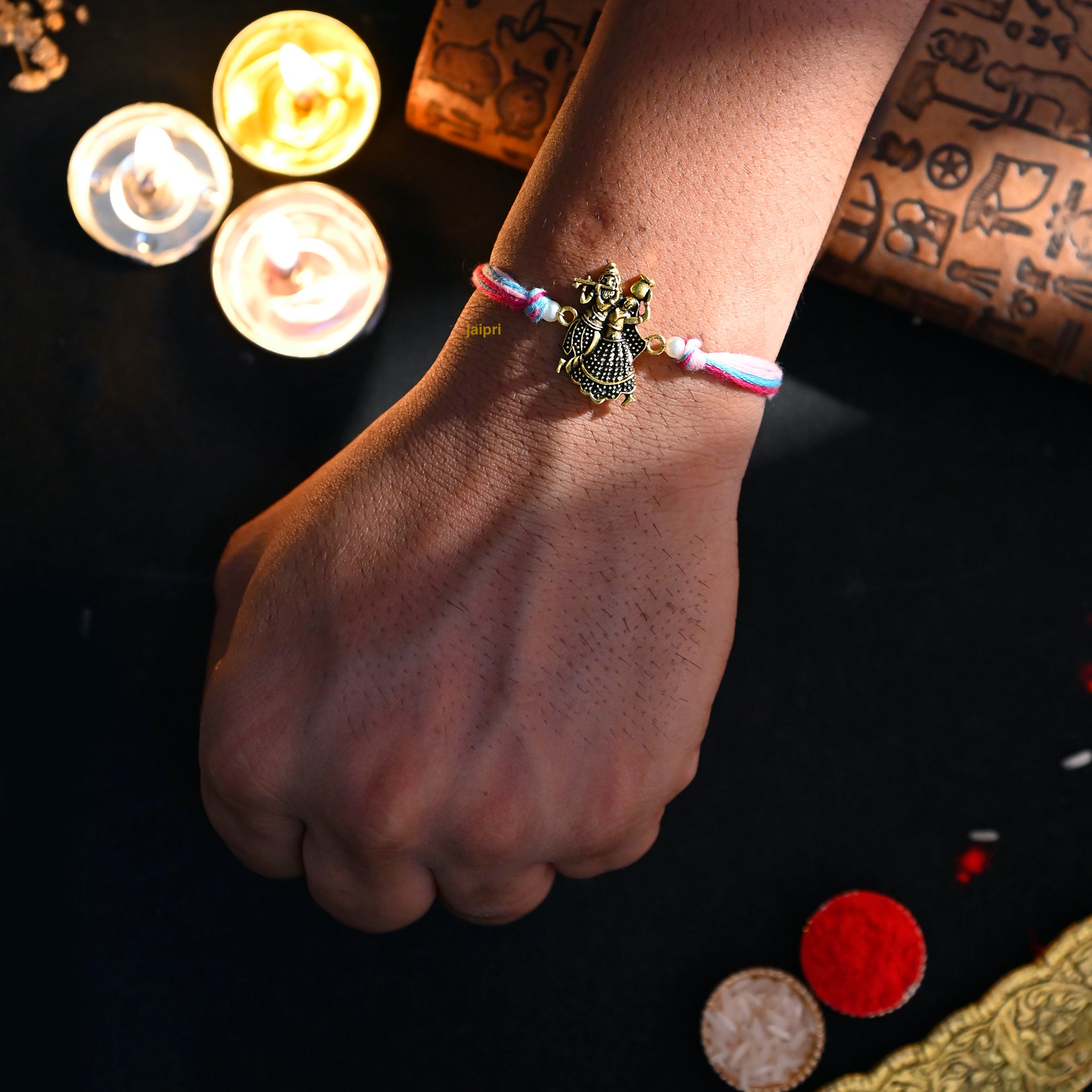 Radha Krishna Rakhi For Rakshabandhan (Pack of One)