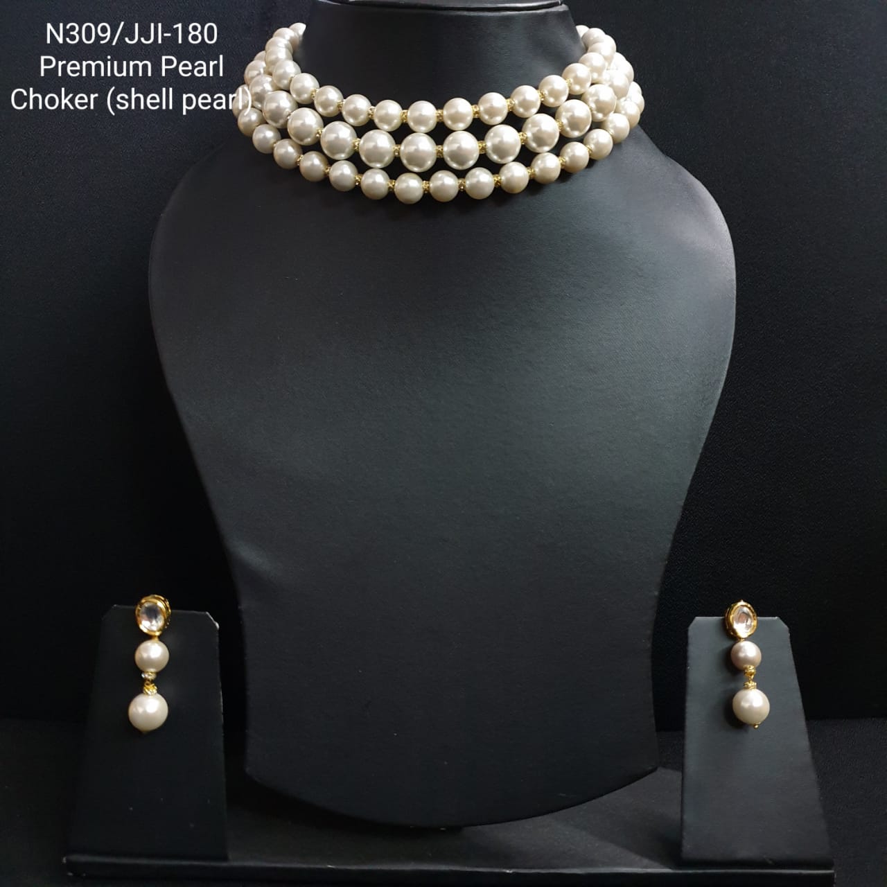 Multilayered Pearl Choker Necklace With Earrings