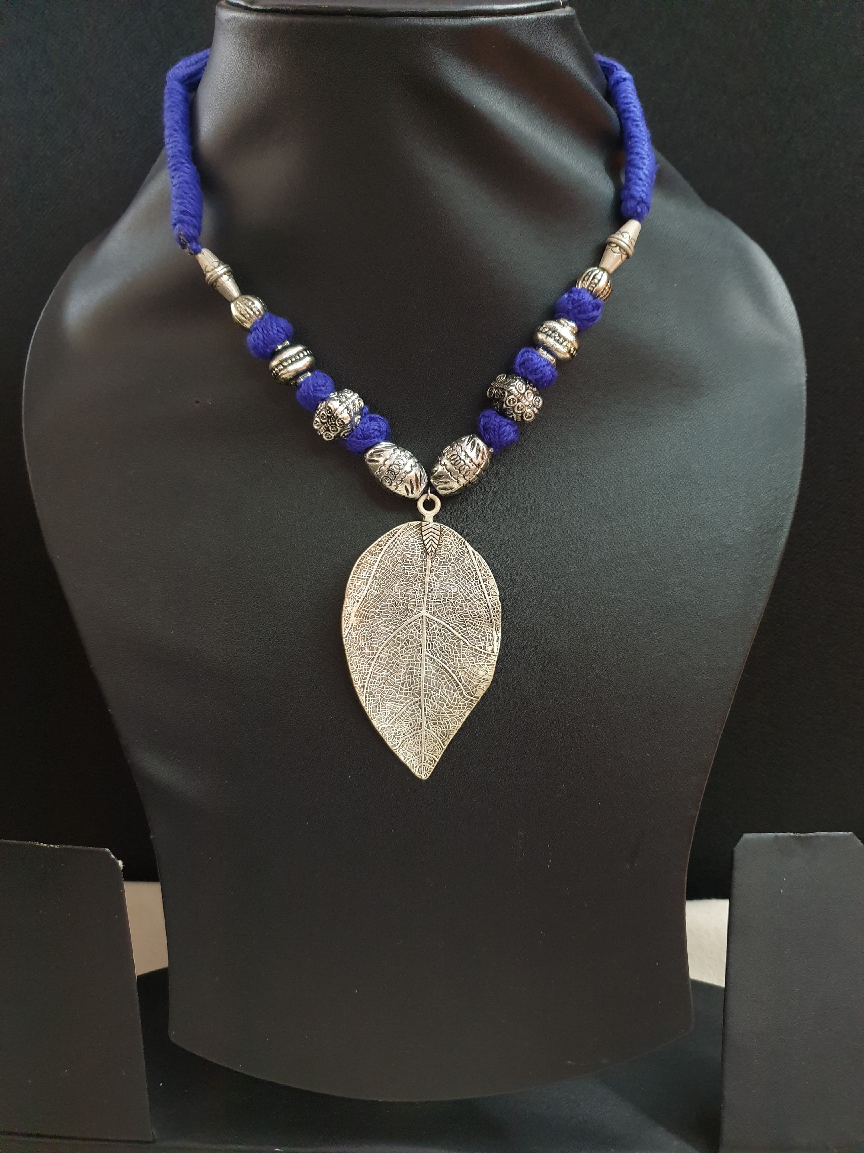 Oxidised Silver Leaf Blue Thread Necklace Set