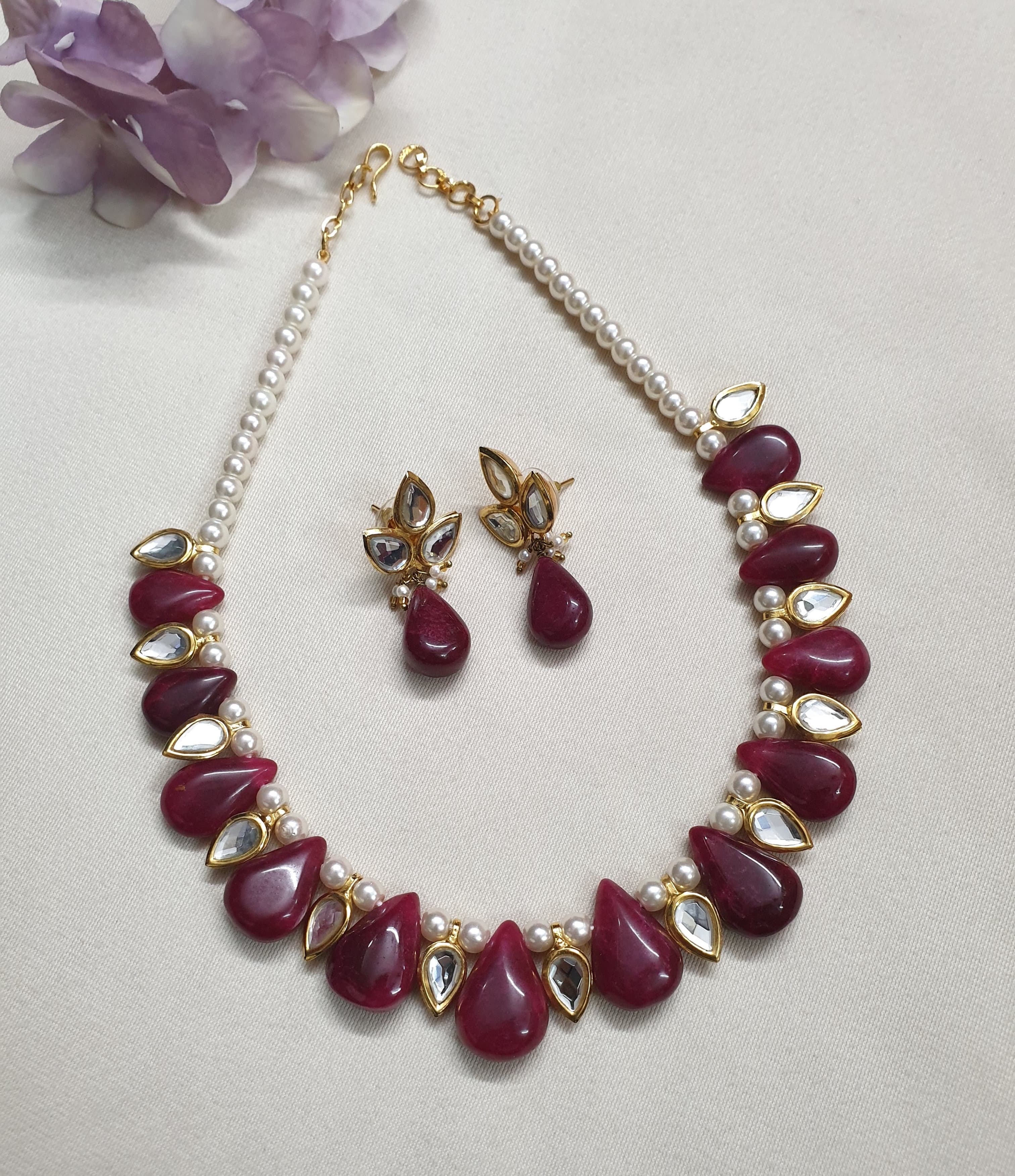 Ruby Red Single Kundan Necklace Set With Earrings