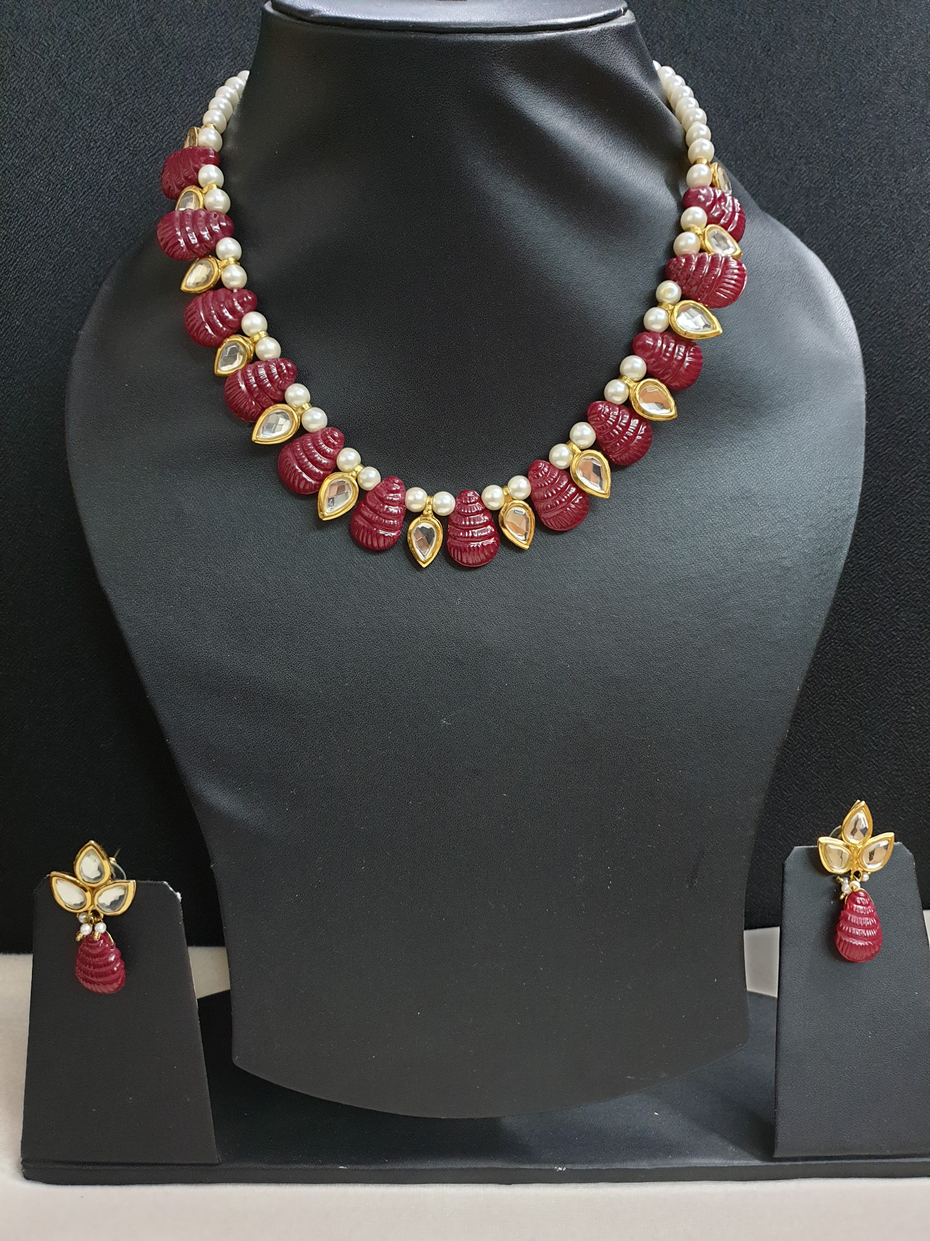 Ruby Red Single Kundan Pearl Necklace Set With Earrings