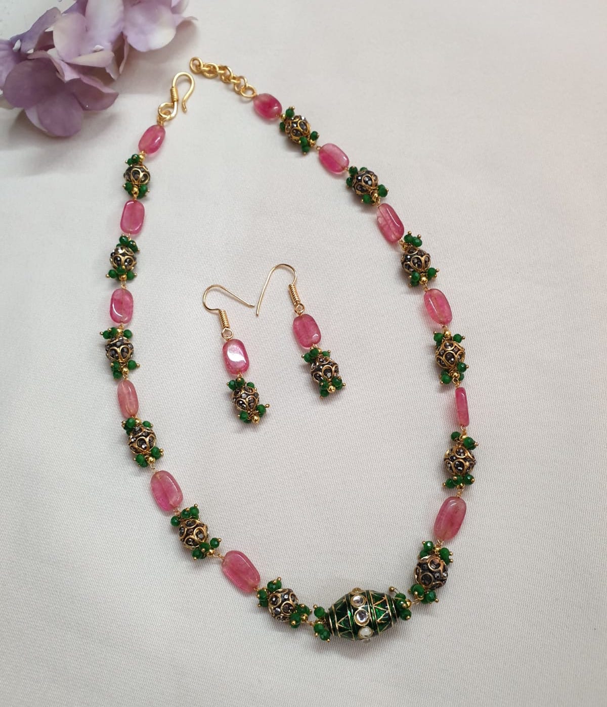 Green Meenakari Pink Stone Single Layer Necklace