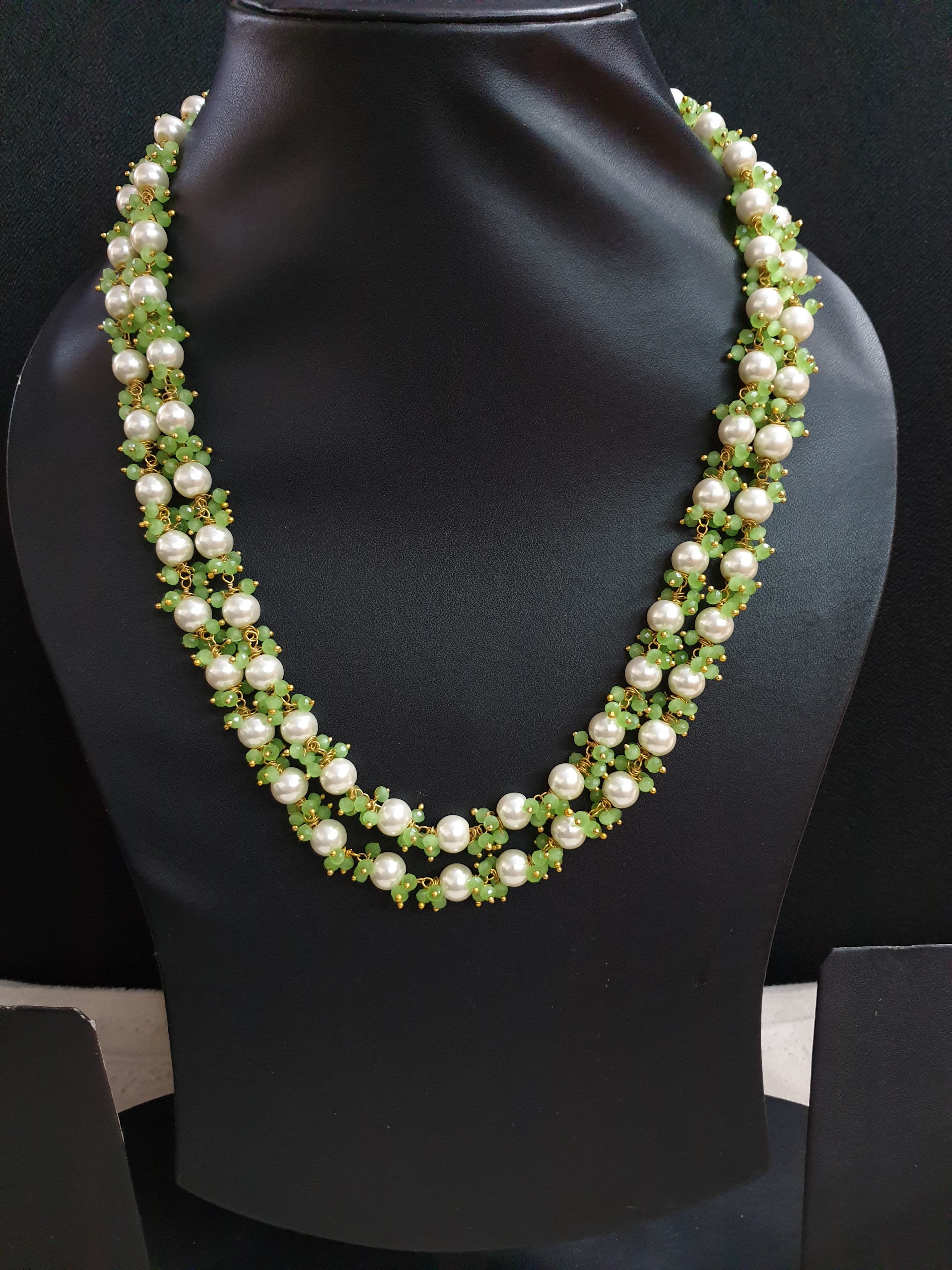 Pearl and Green Beaded Necklace