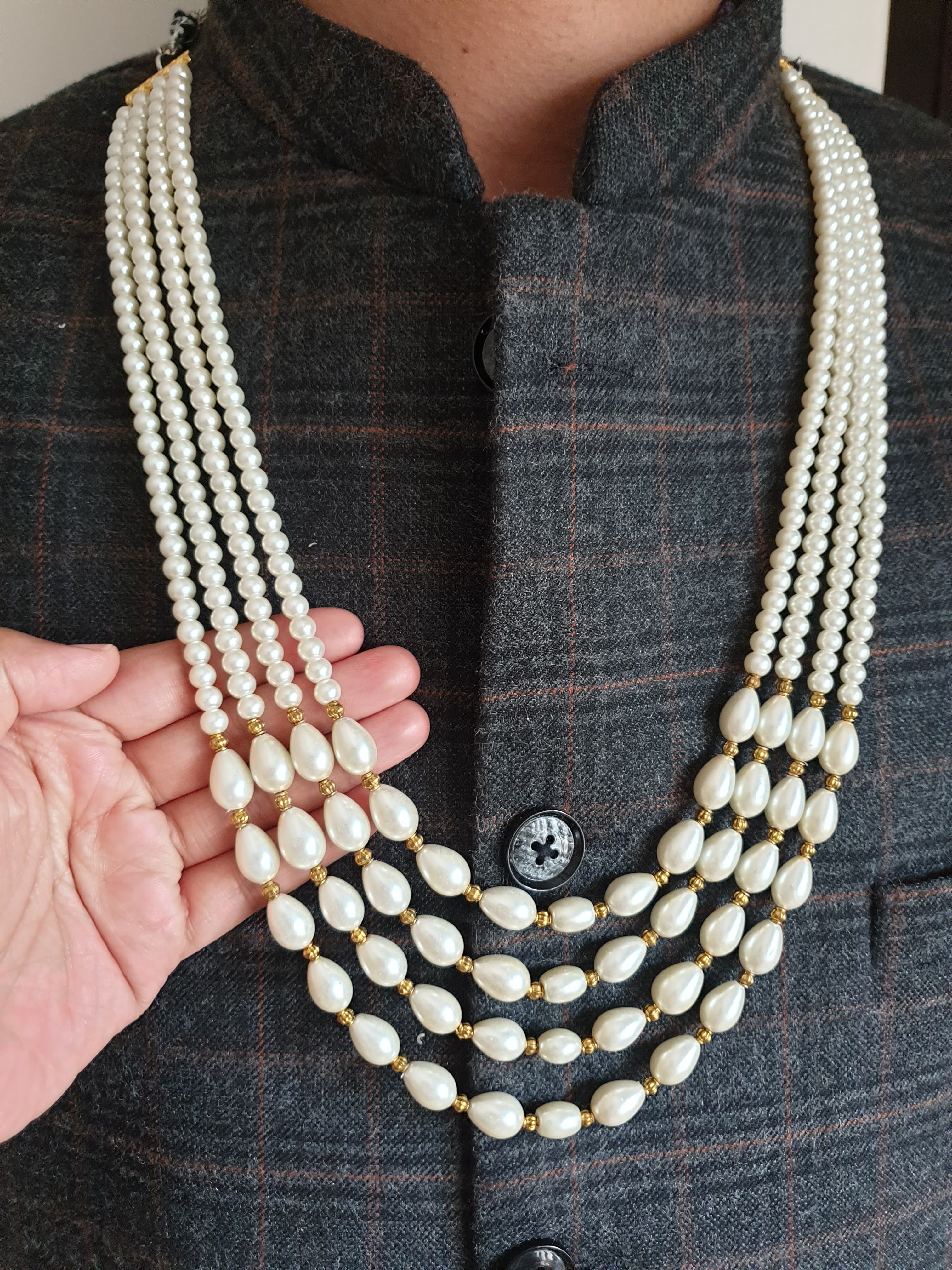 Drop Pearl Groom Necklace With Small Golden Beads