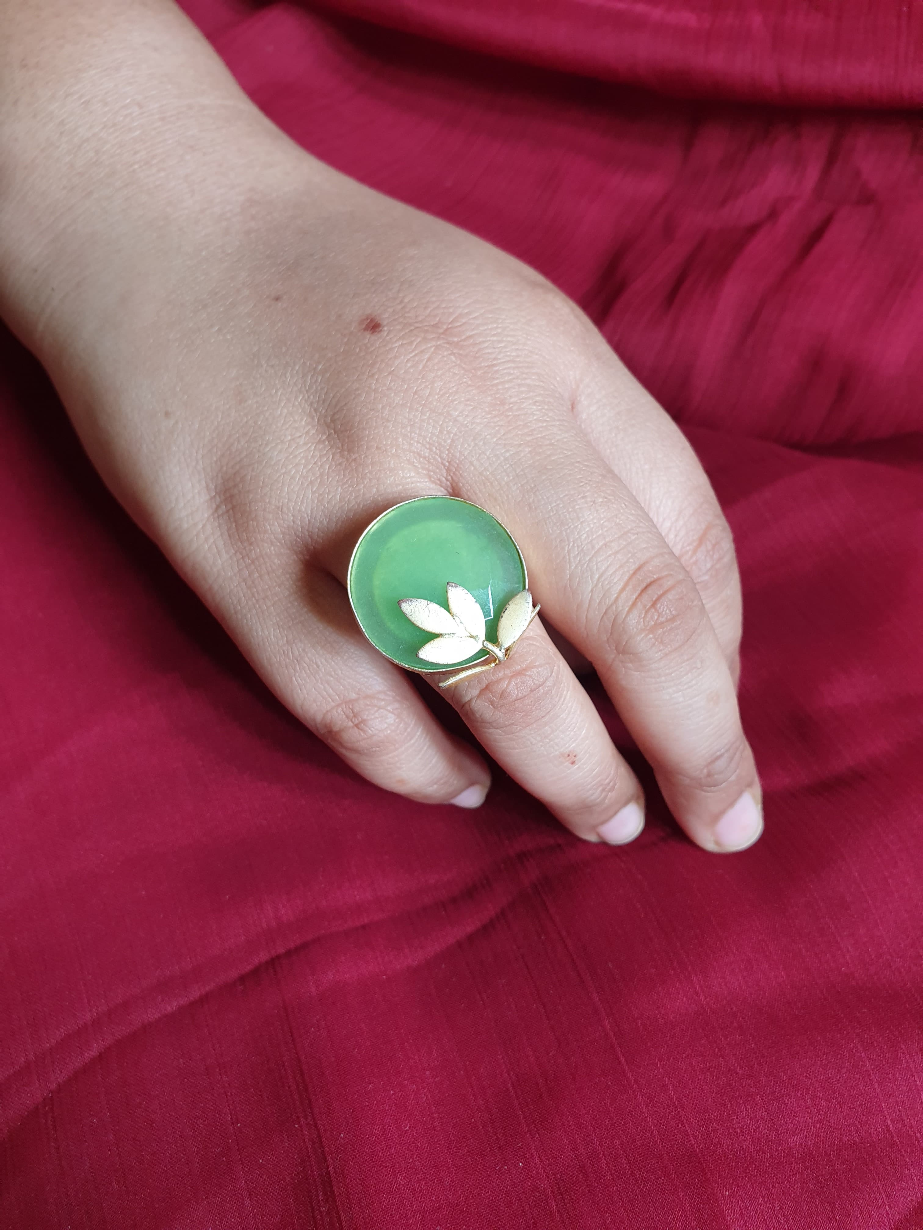 Green Stone Leaf Design Adjustable Ring