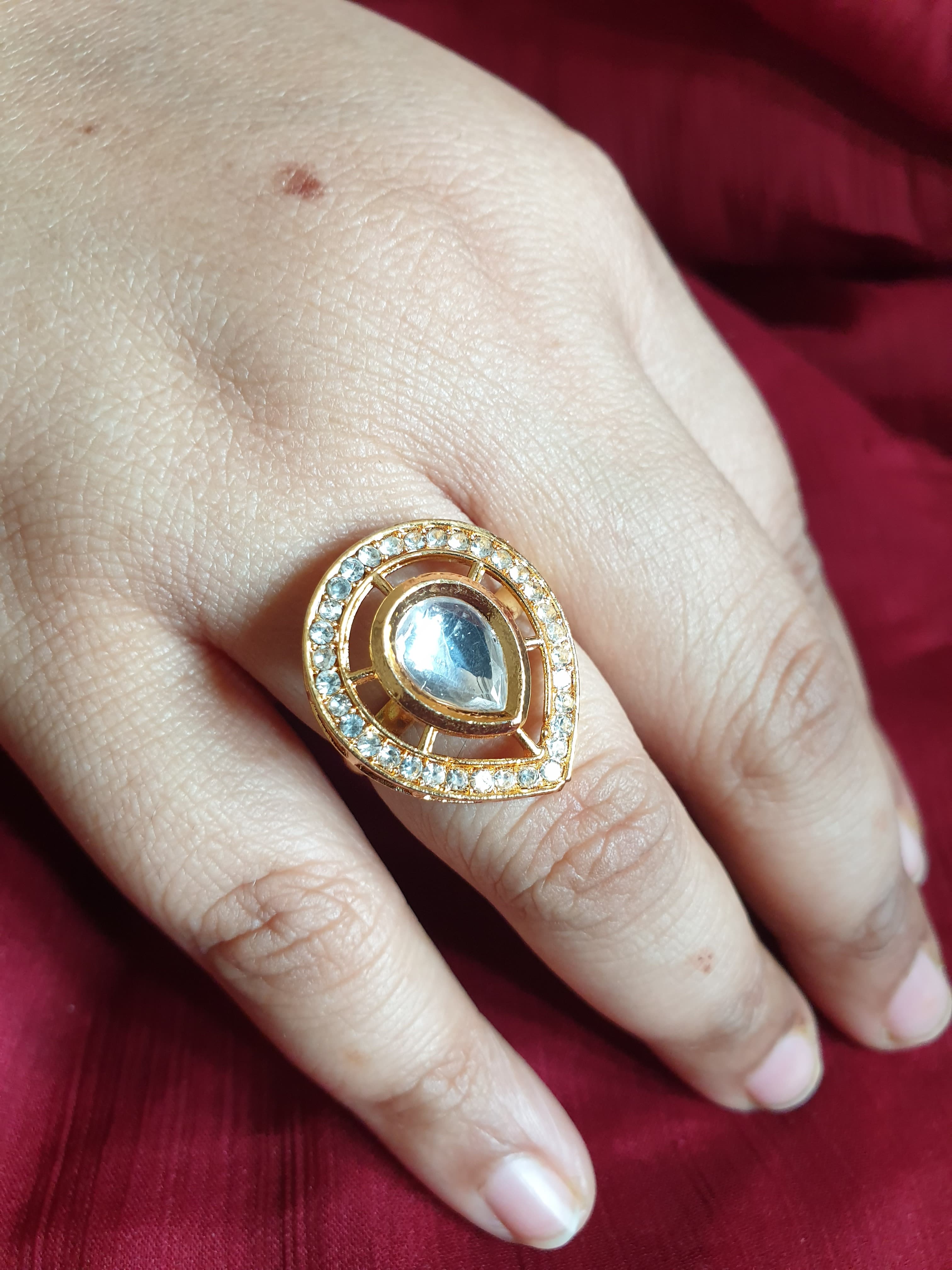 Drop Kundan Gold Tone Adjustable Ring