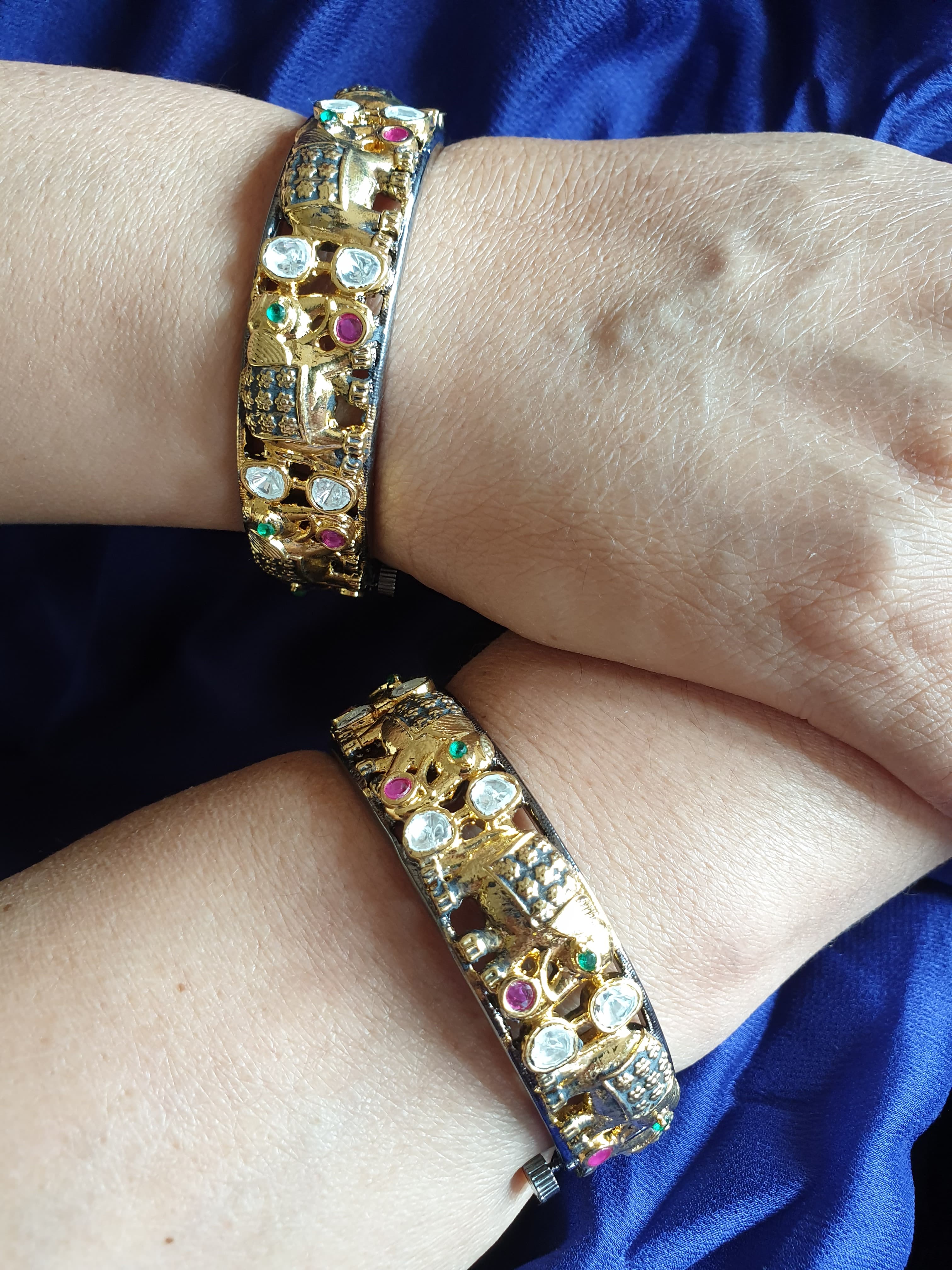 Dual Tone Elephant Design Openable Bangles