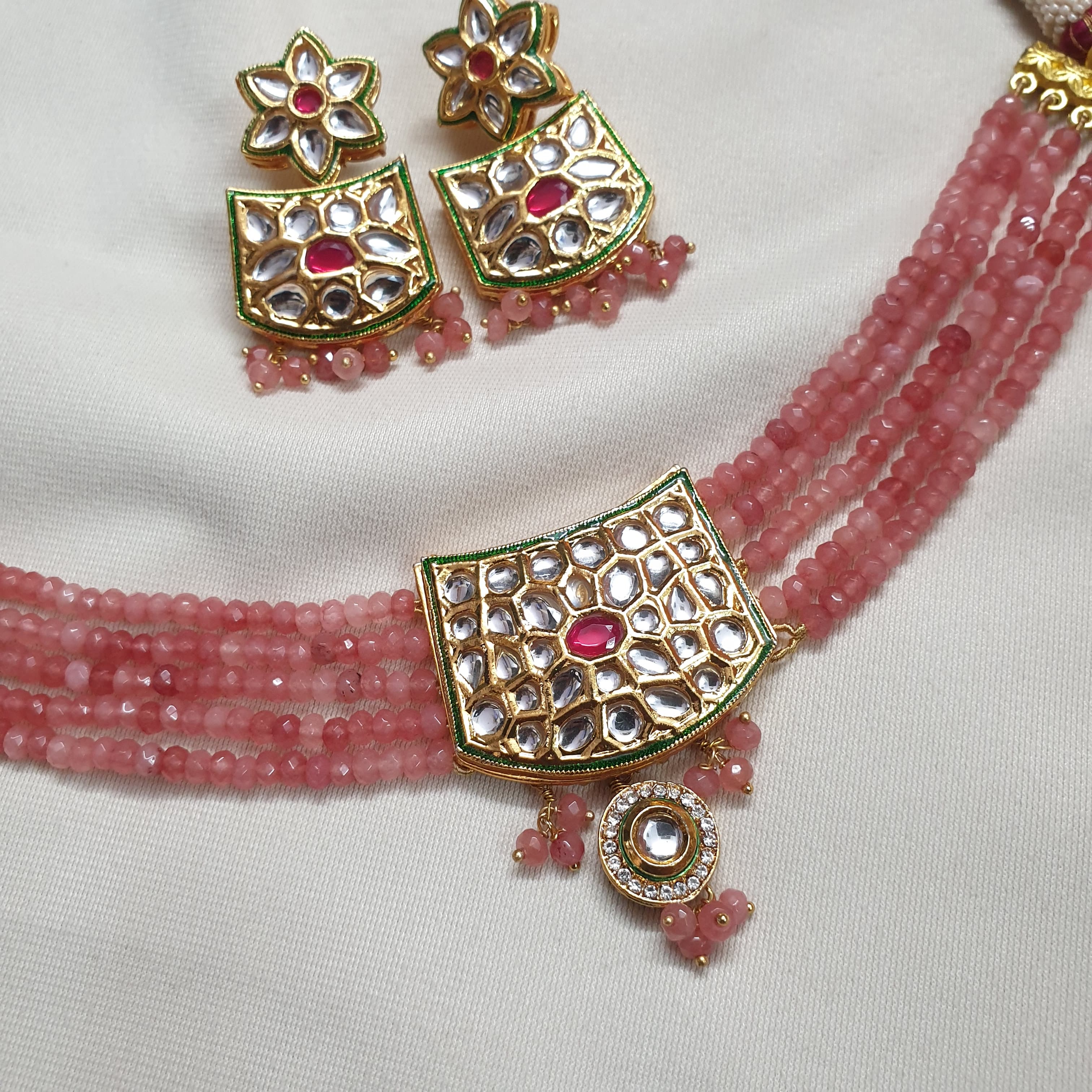 Peach Beaded Kundan Choker Necklace With Earrings