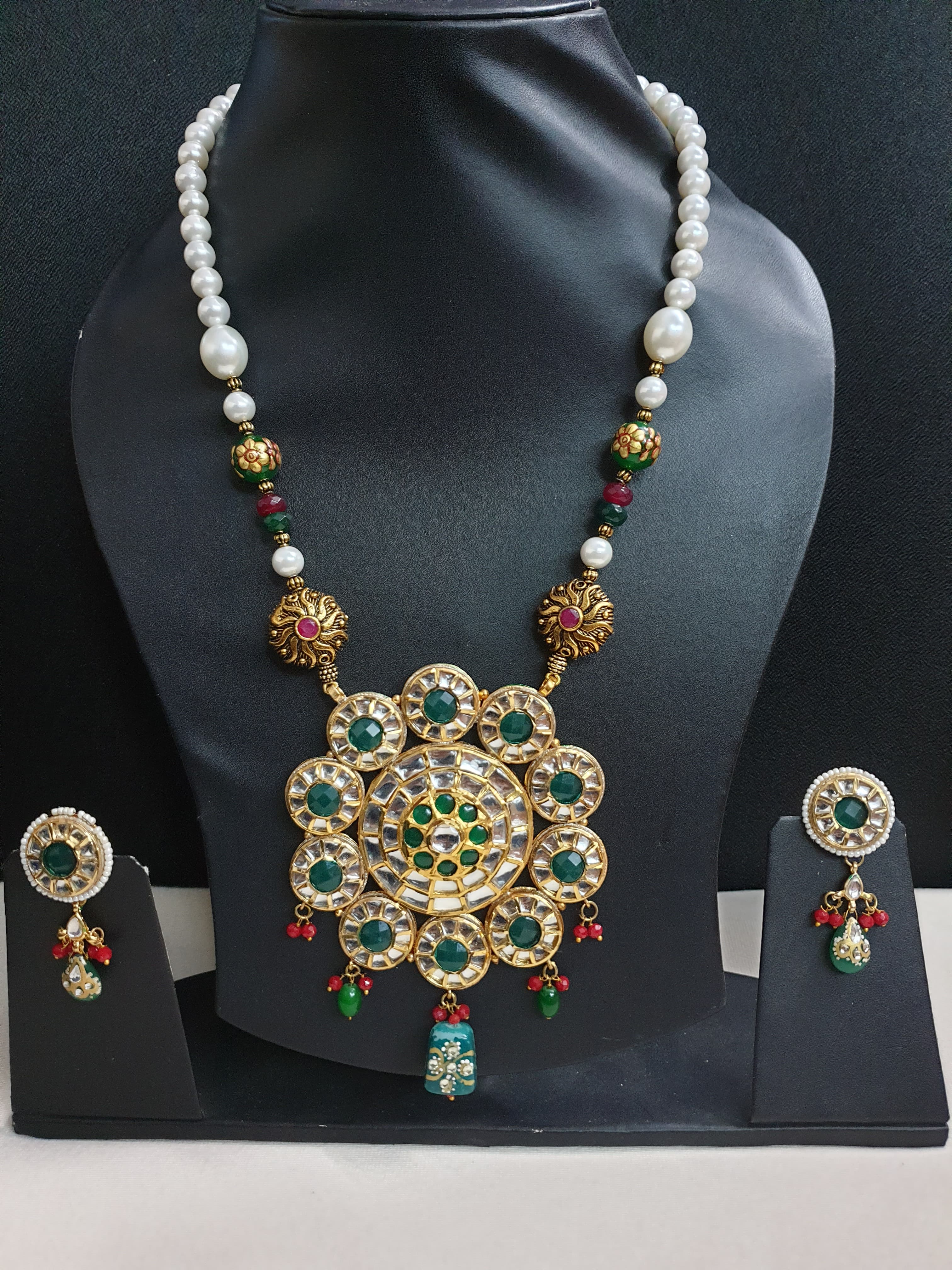 Green Stone Kundan Pearl Pendant Set With Earrings