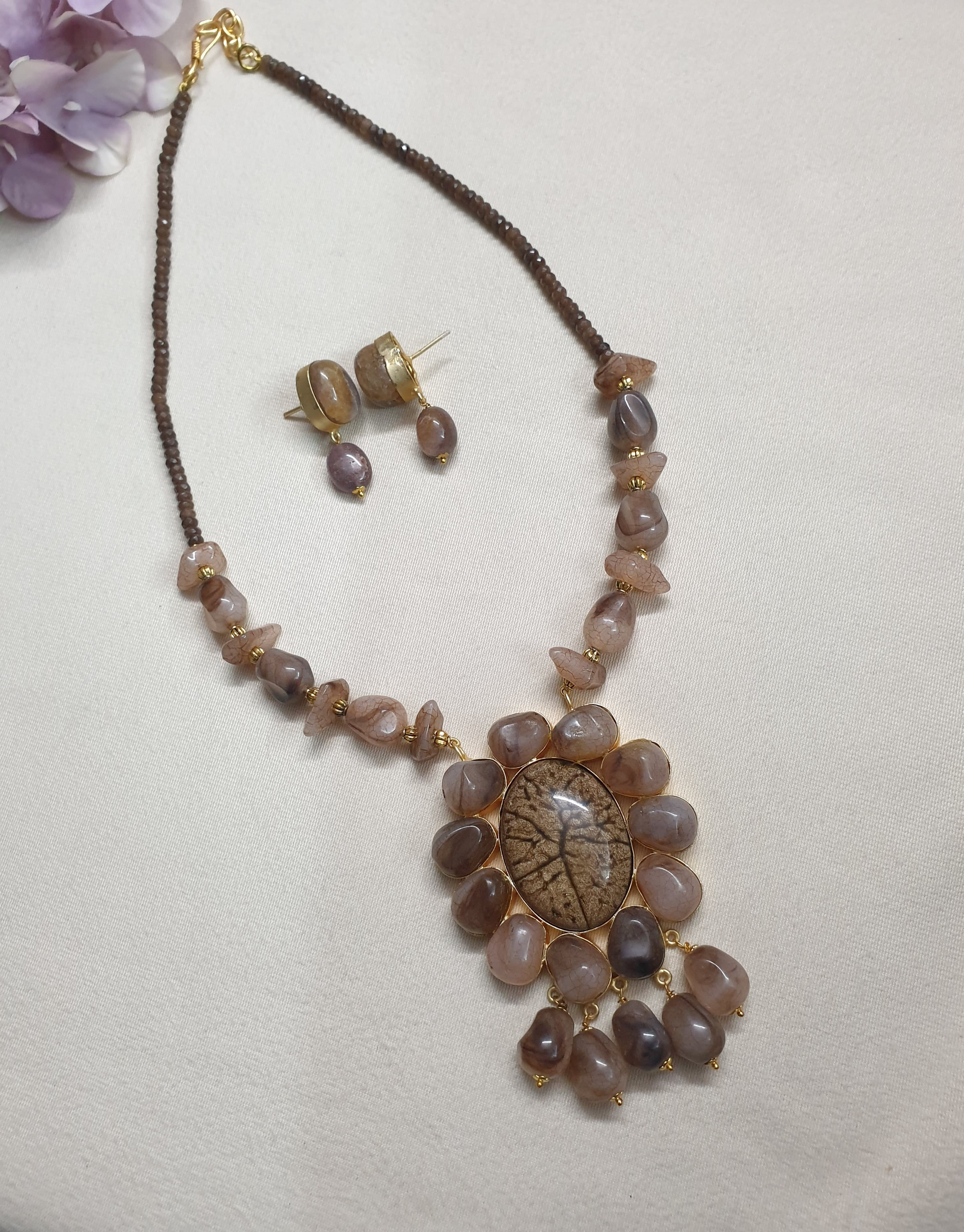 Brown Stone Fusion Pendant Set With Earrings