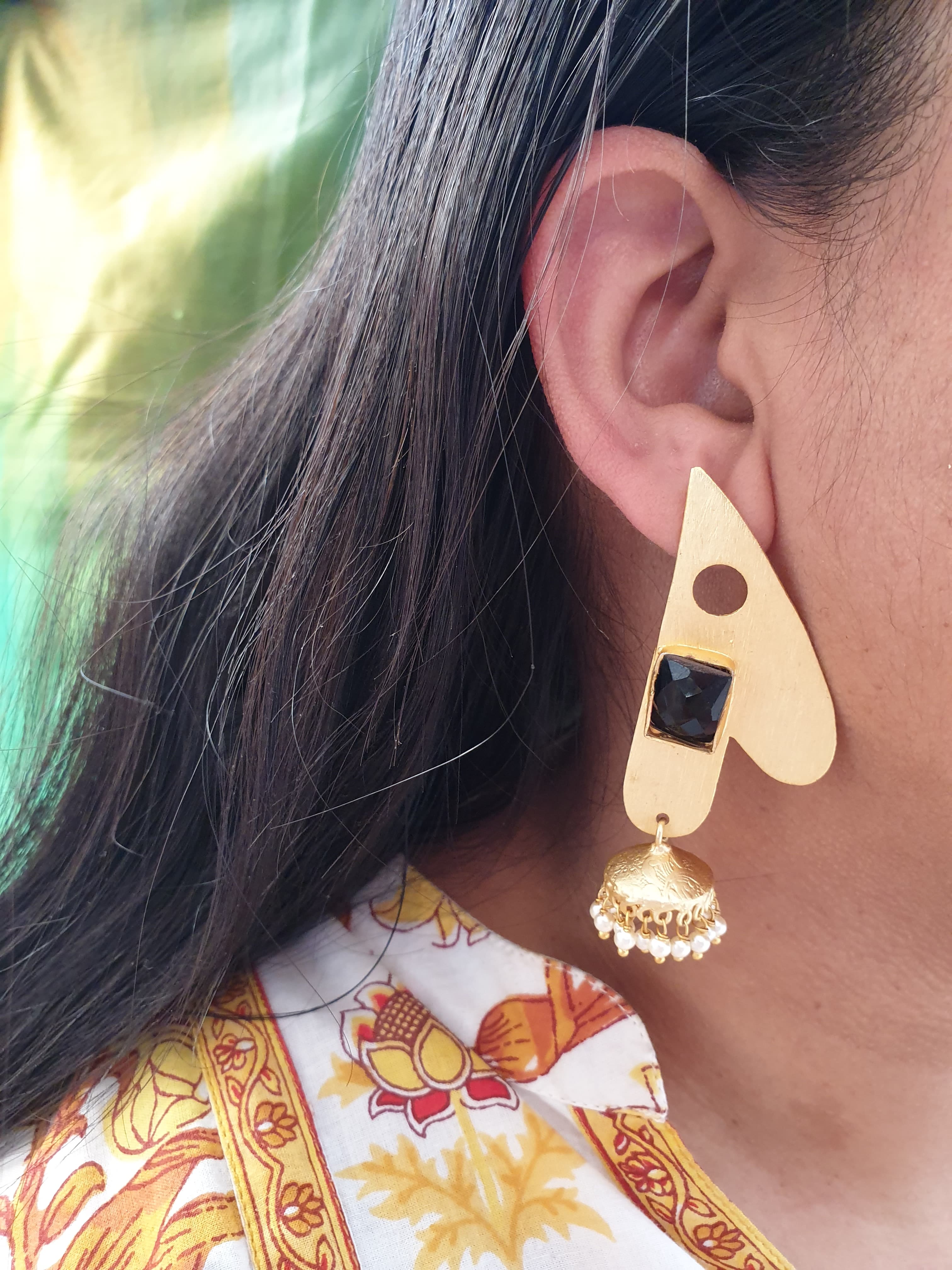 Black Stone Jhumki Gold Matte Earrings