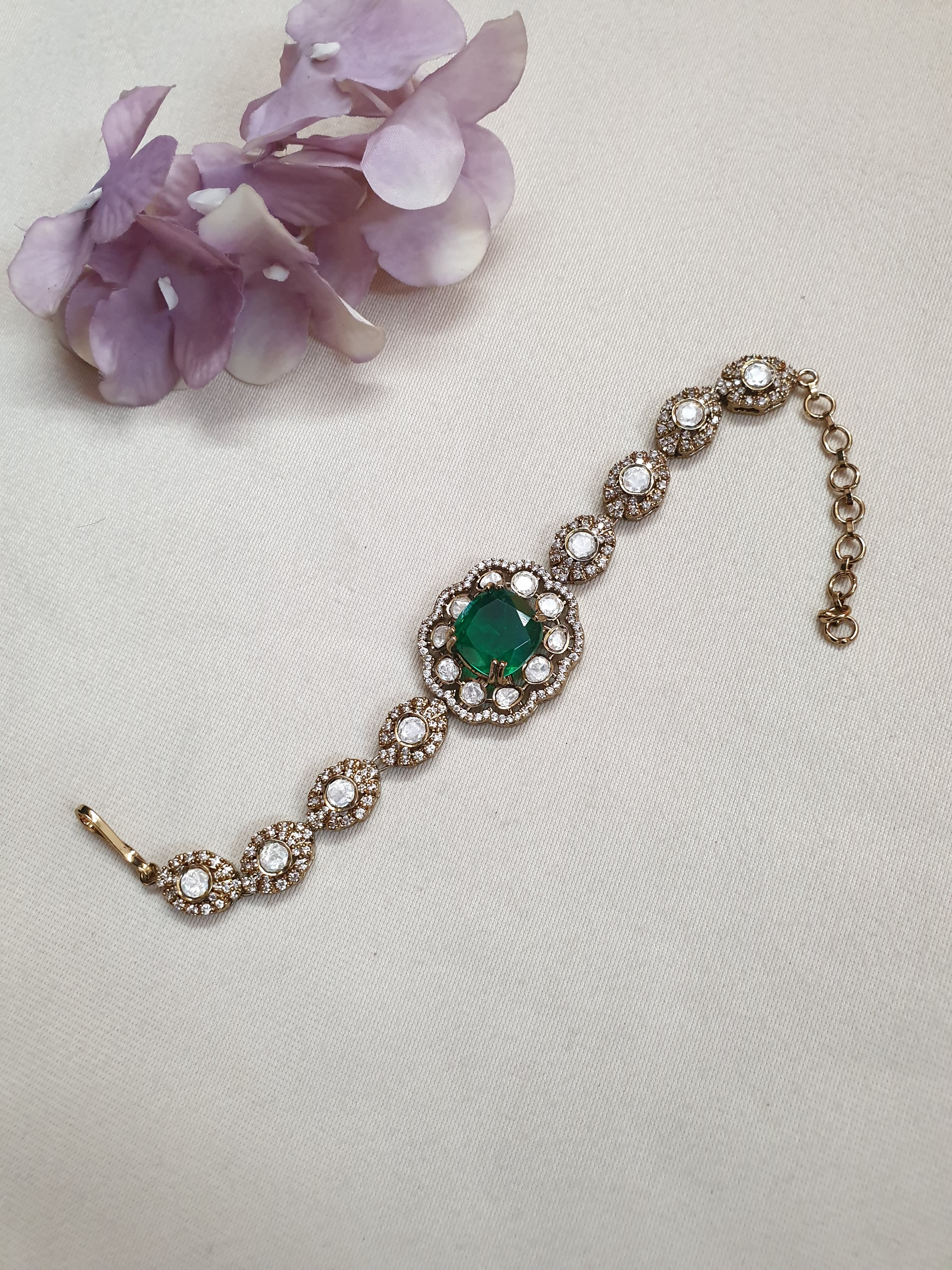 Emerald Green Stone Kundan Adjustable Bracelet