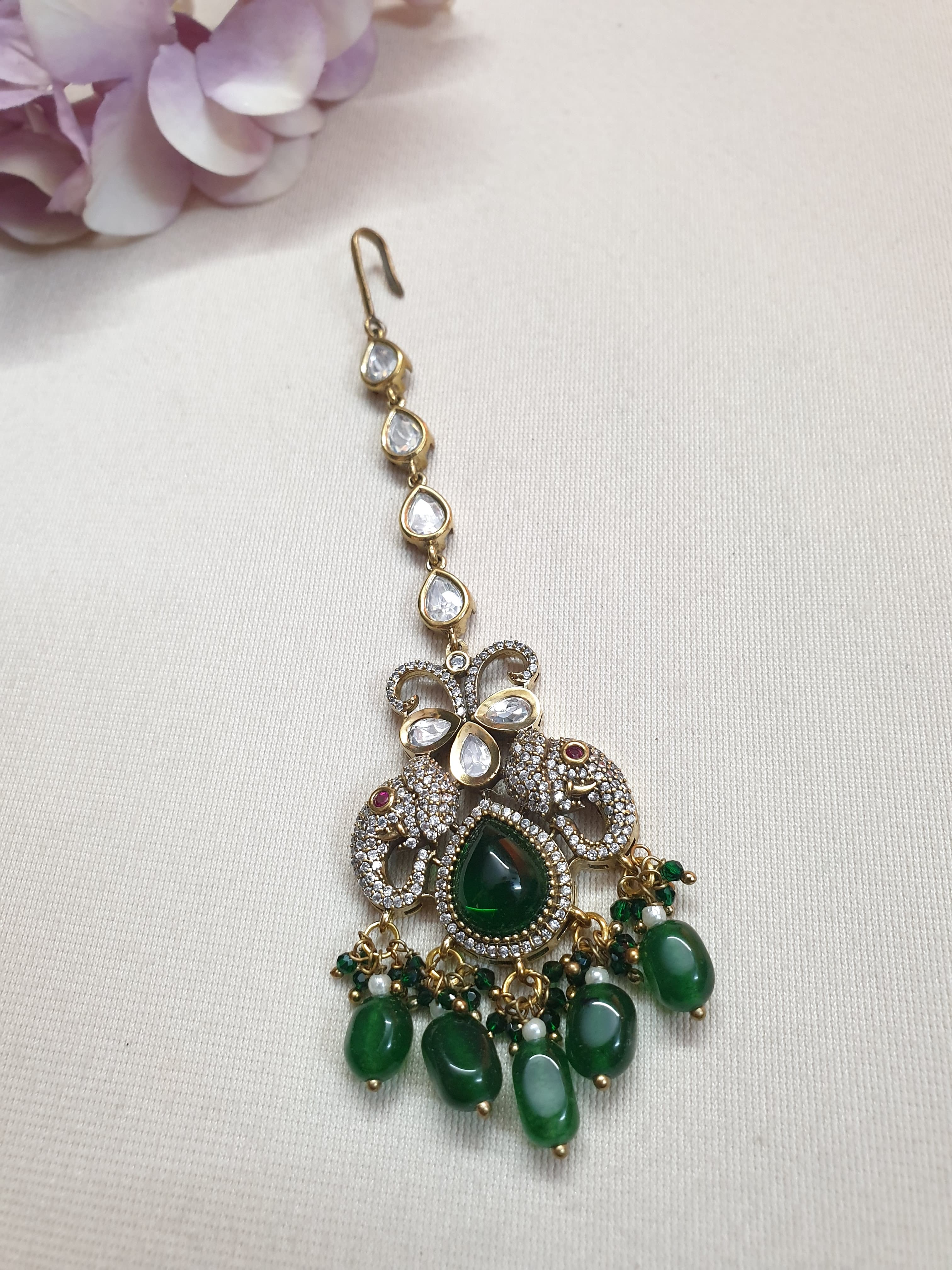 Green Stone Designer Kundan Maang Tikka