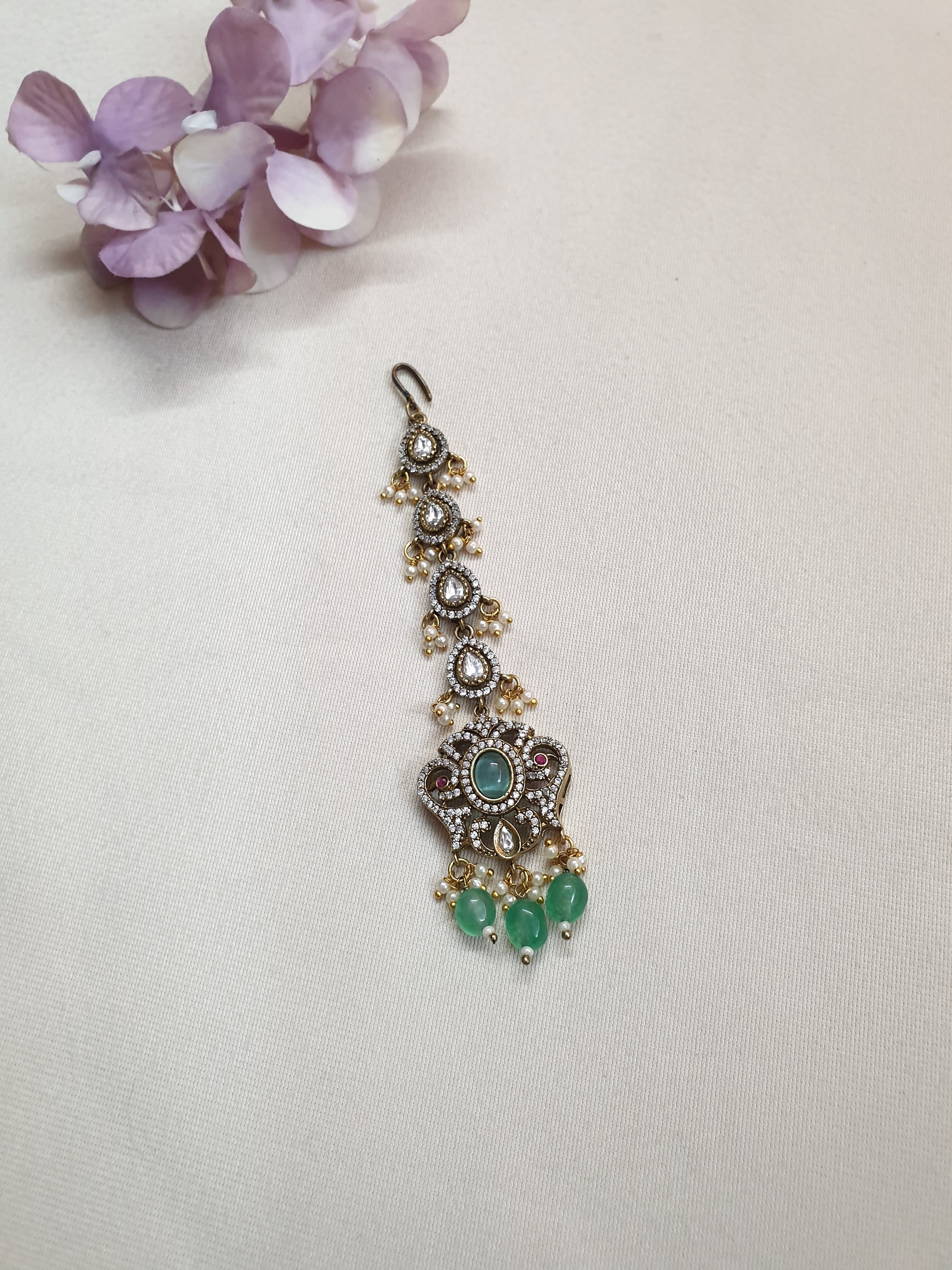 Green Stone Designer Kundan Maang Tikka