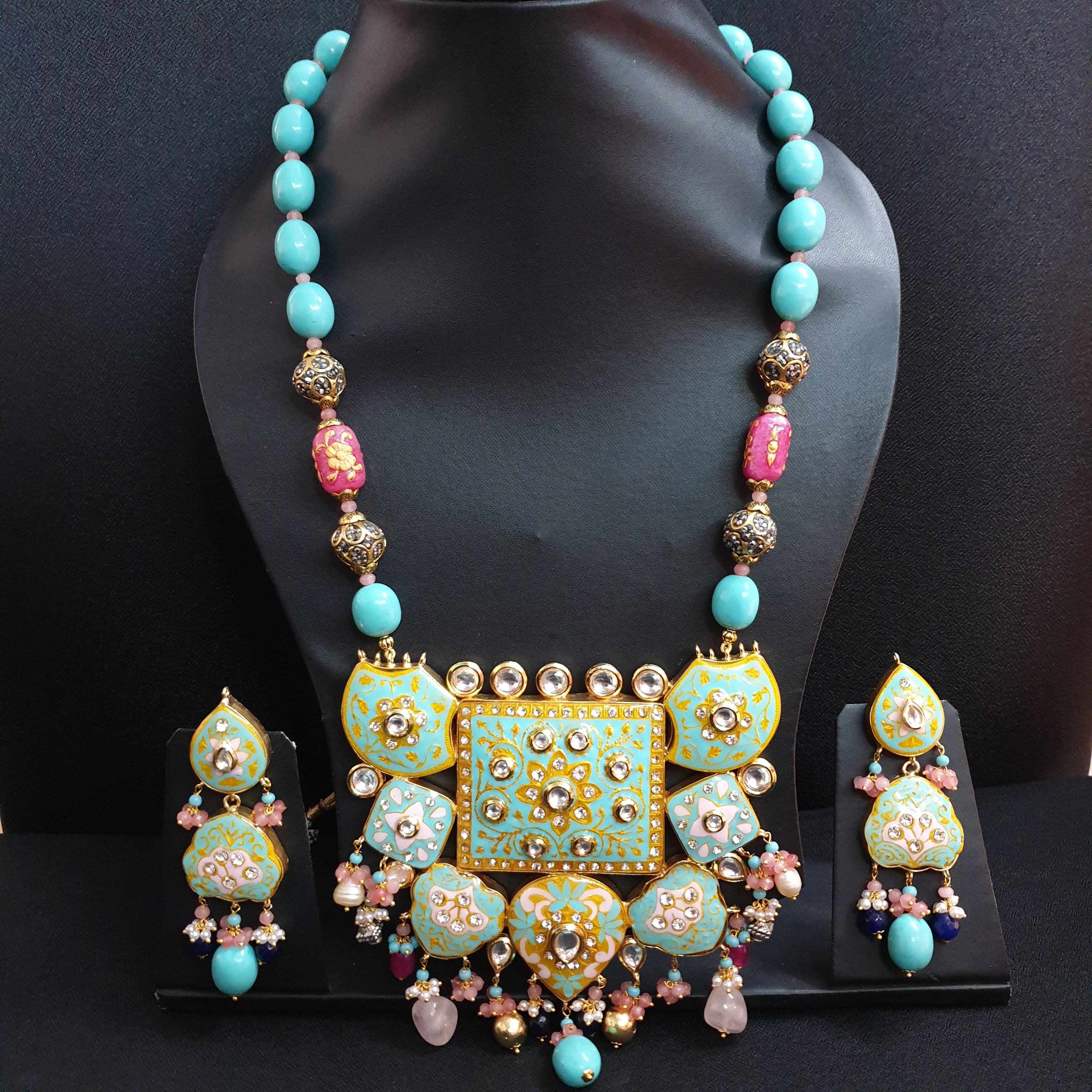 Turquoise Fusion Kundan Meenakari Pendant Set With Earrings