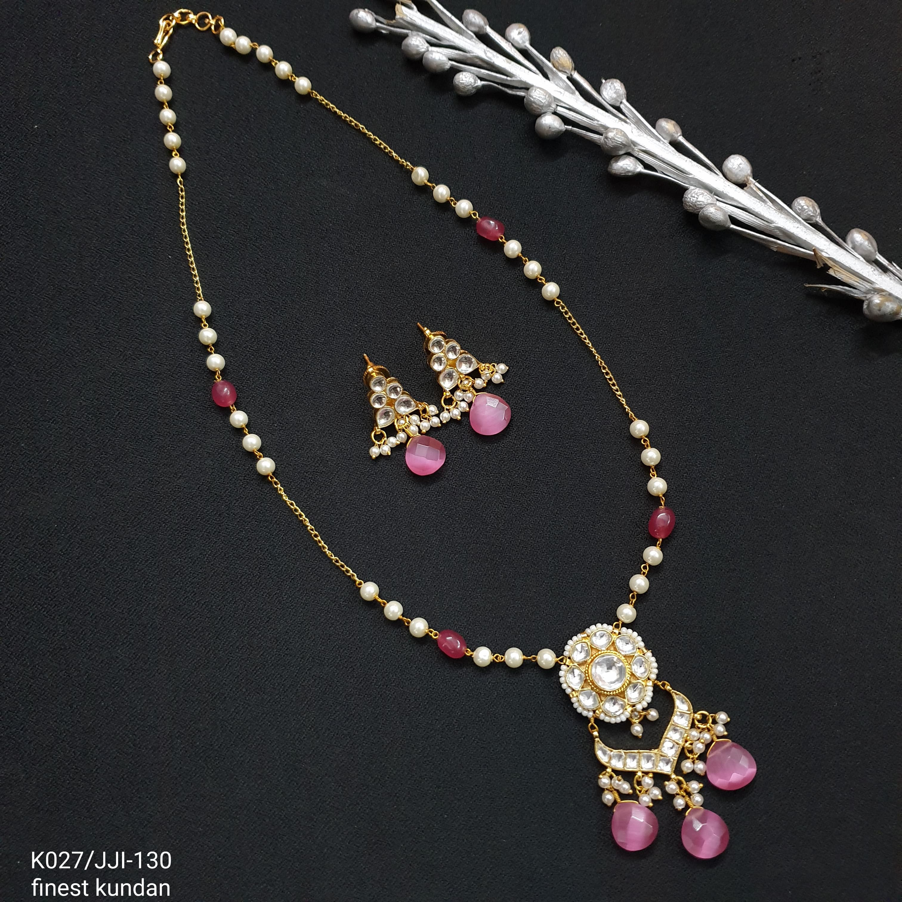 Pink Stone Kundan Small Pendant Set With Earrings