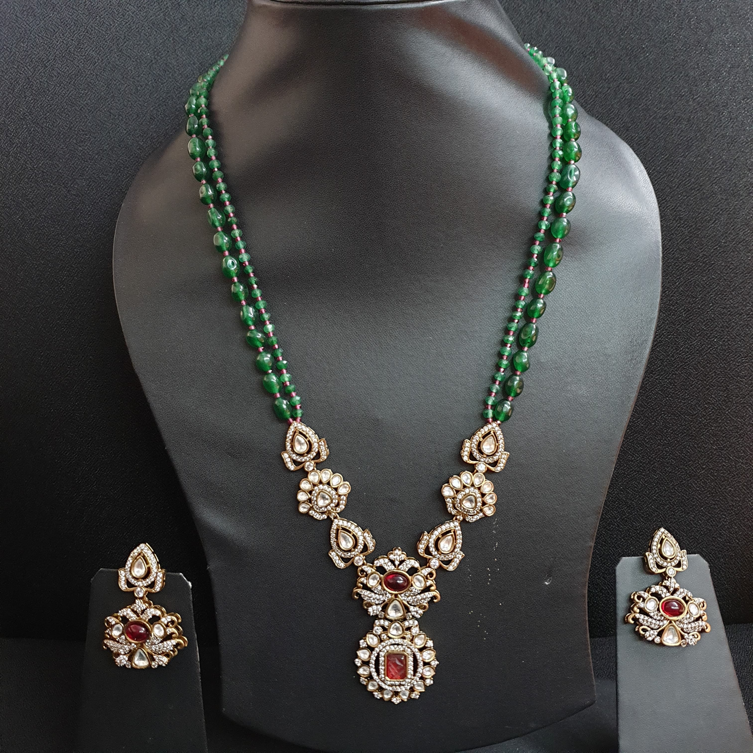 Green Stone Kundan Designer Pendant Set With Earrings