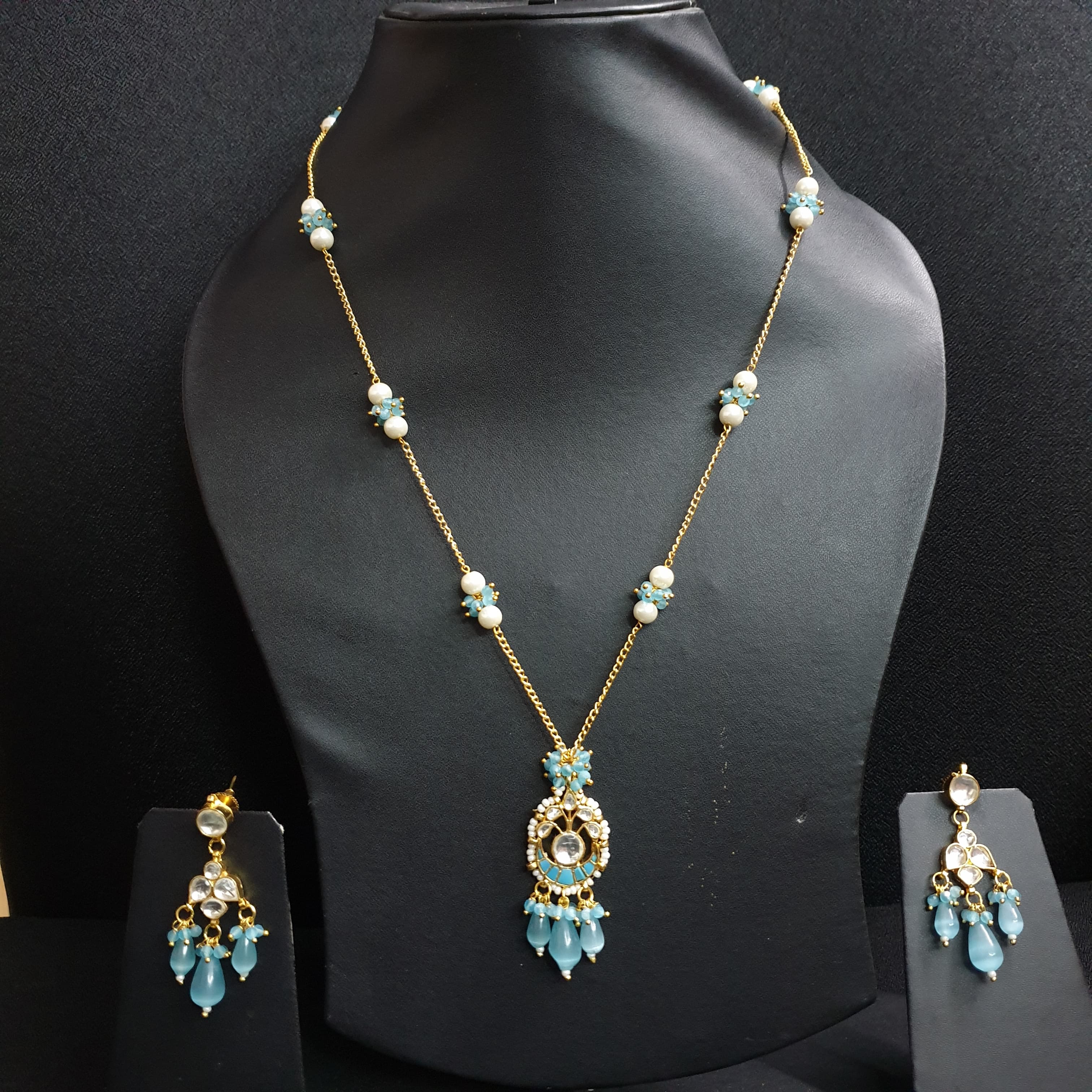 Jadau Kundan Blue Beads Small Pendant Set With Earrings