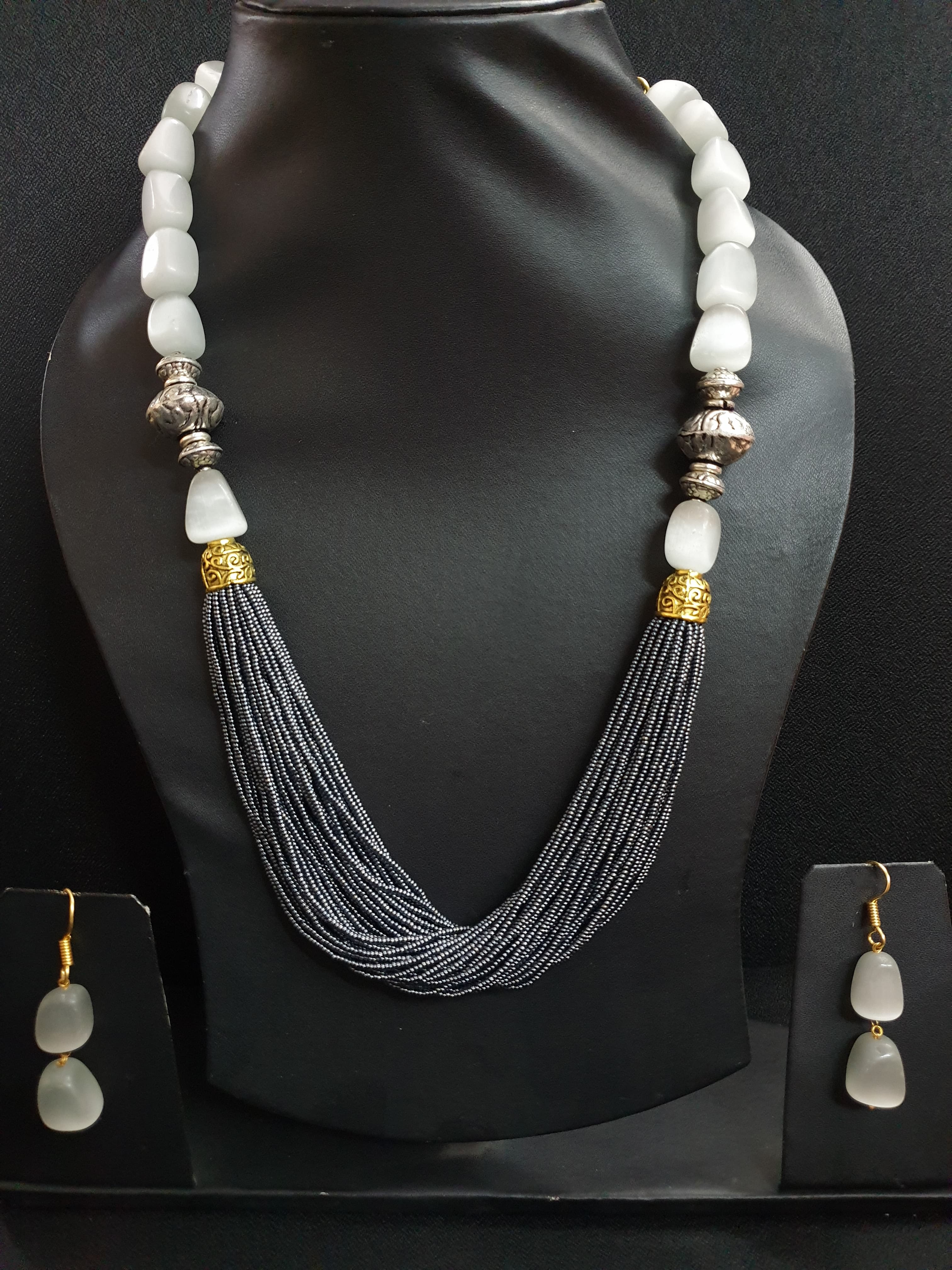 Grey Monalisa Stone Seed Bead Necklace Set