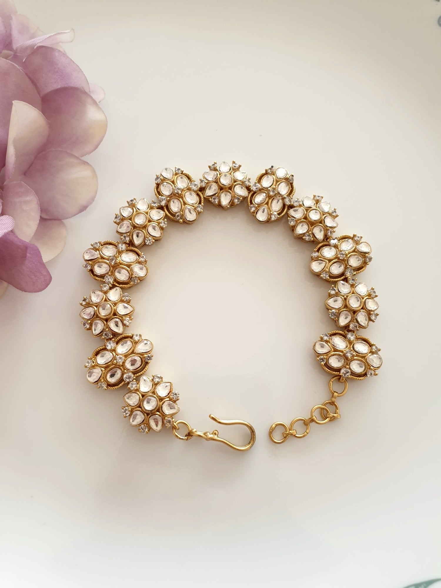 Delicate Kundan Stone Adjustable Bracelet