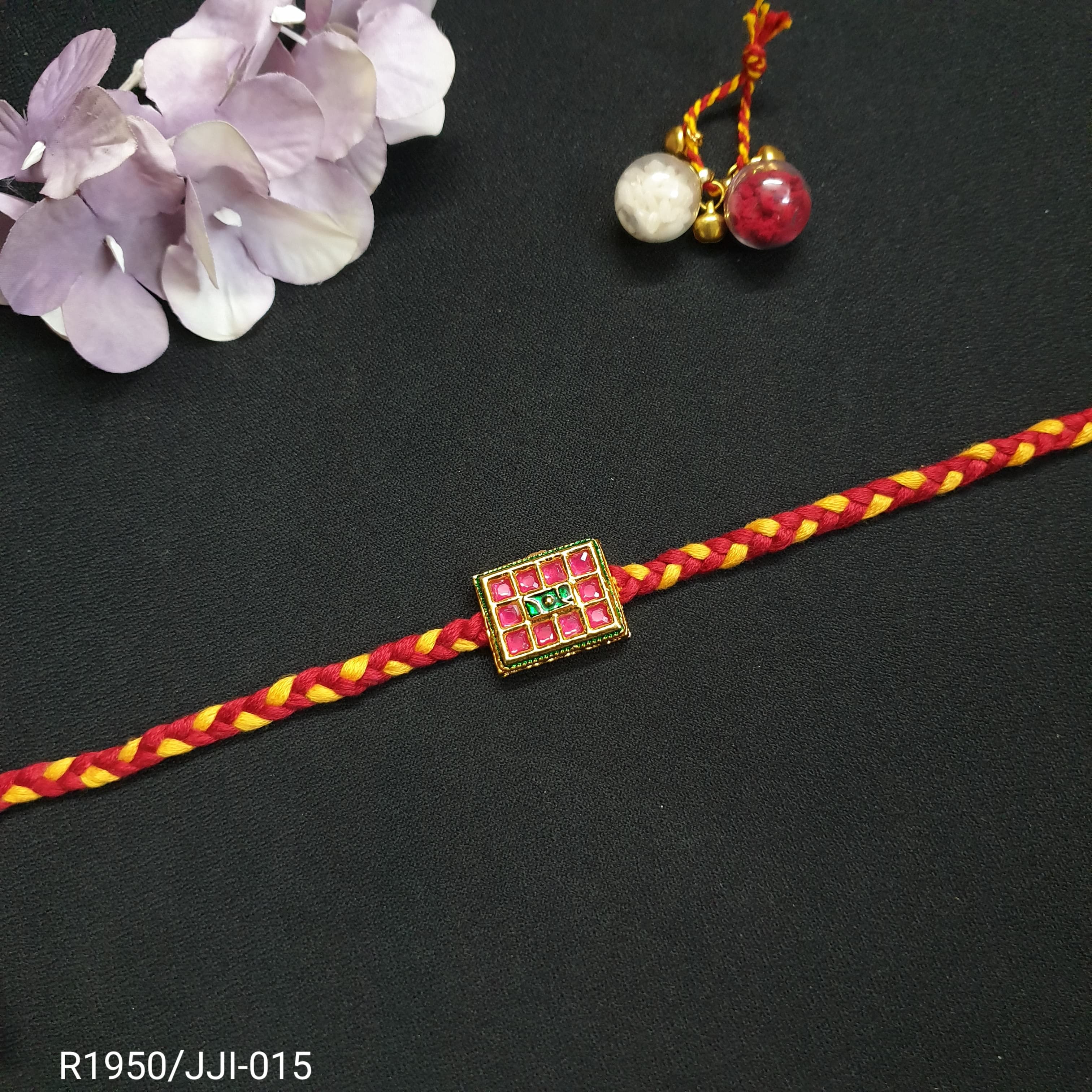 Kemp Kundan Rakhi (Pack of One)
