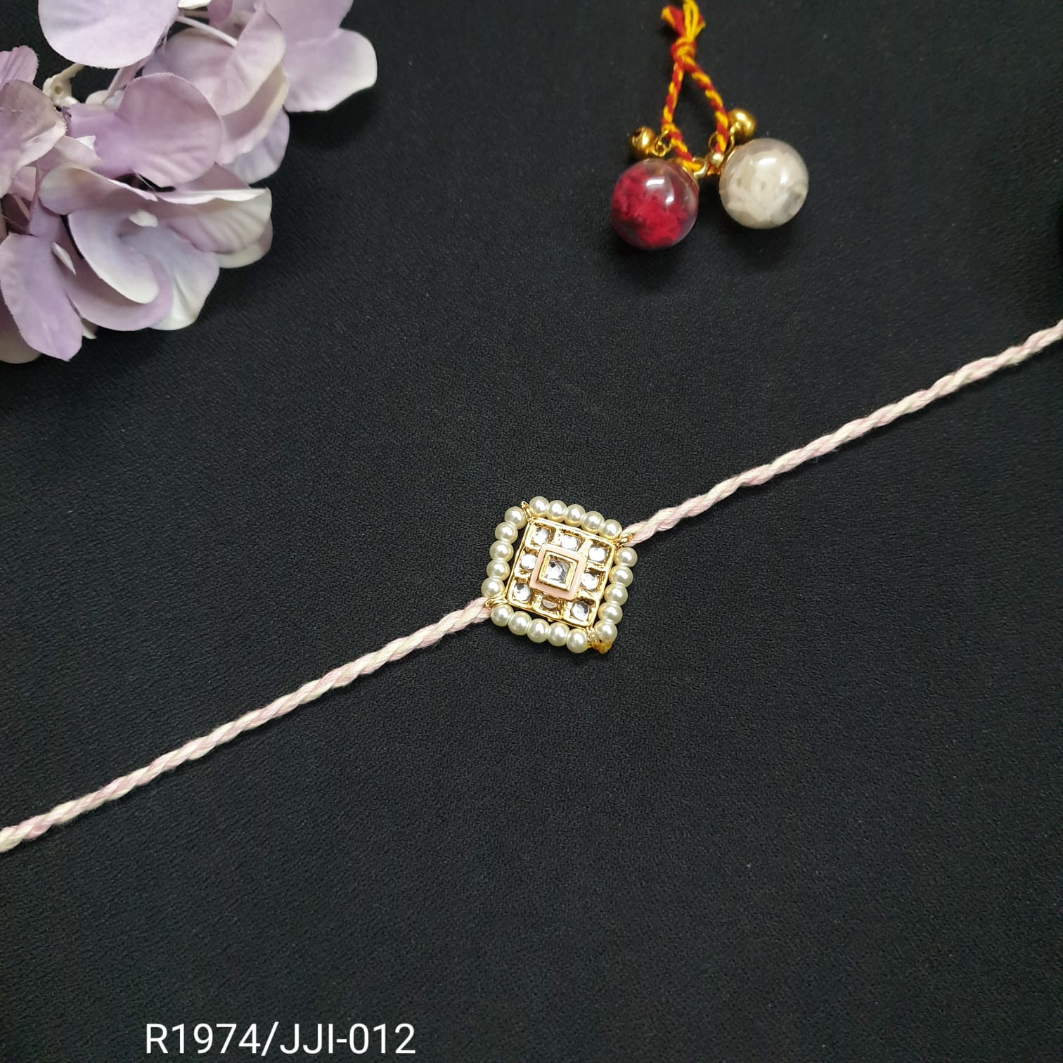 Square Kundan Rakhi (Pack of One)