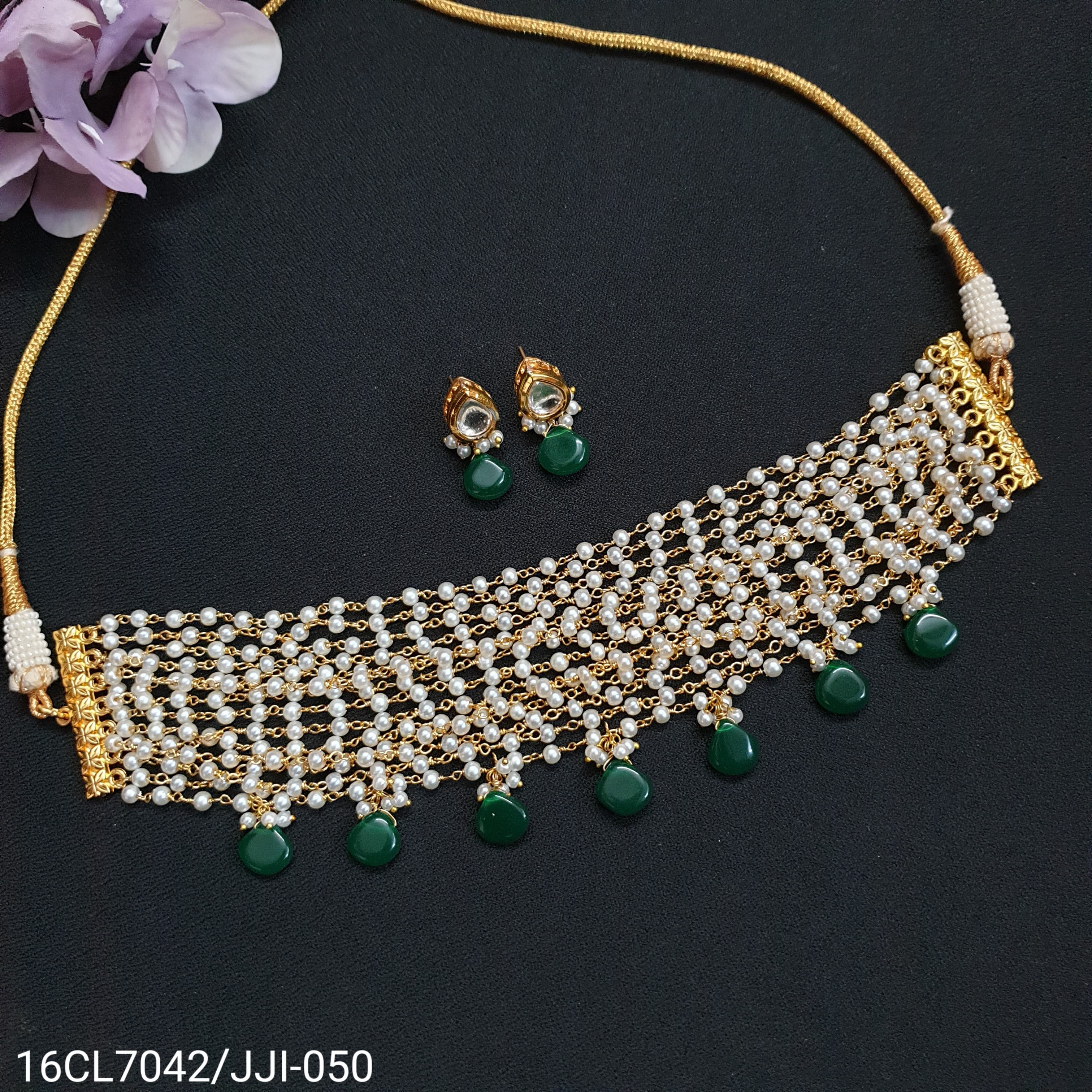 Pearl Emerald Beaded Choker Set With Earrings