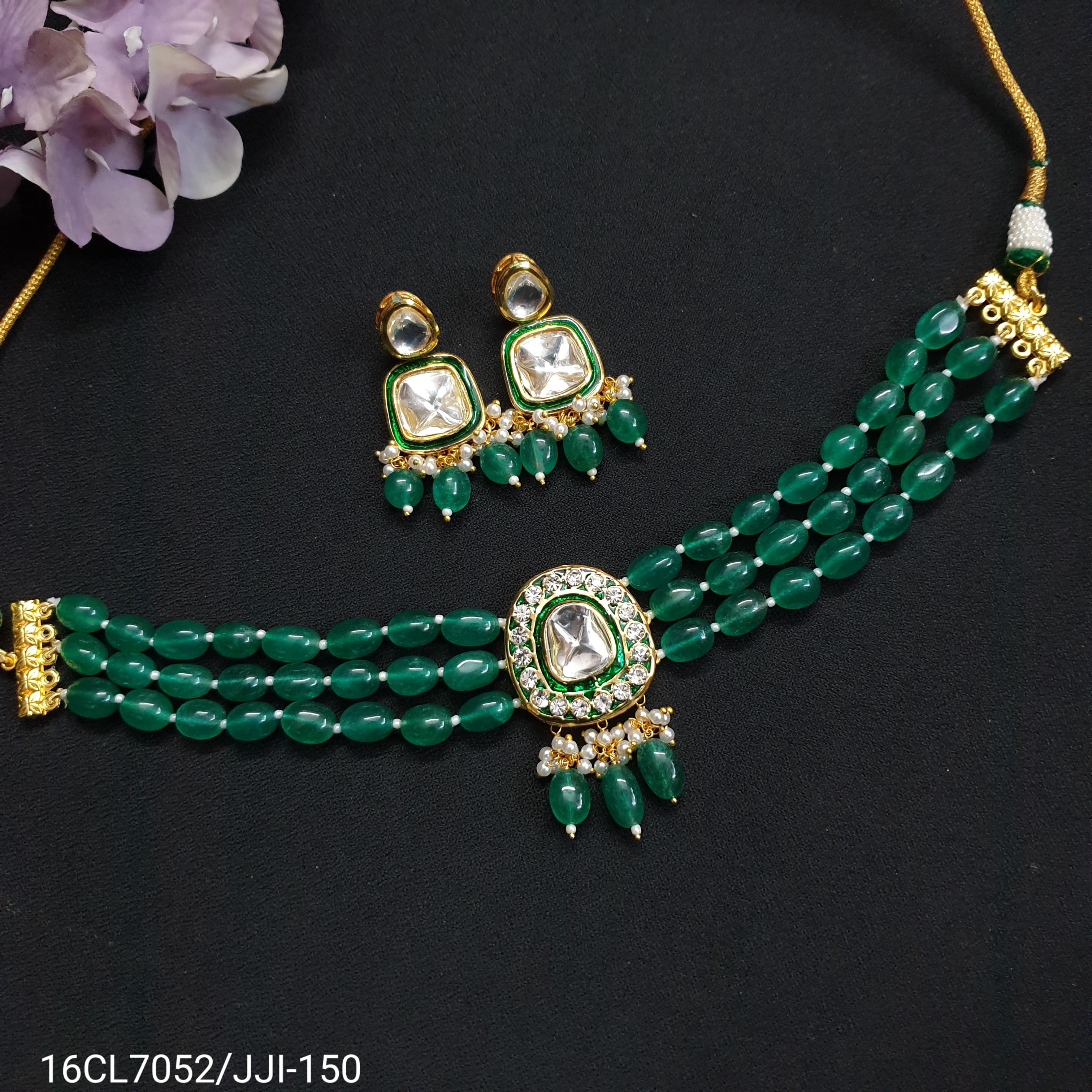 Green Uncut Kundan Polki Choker Set With Earrings