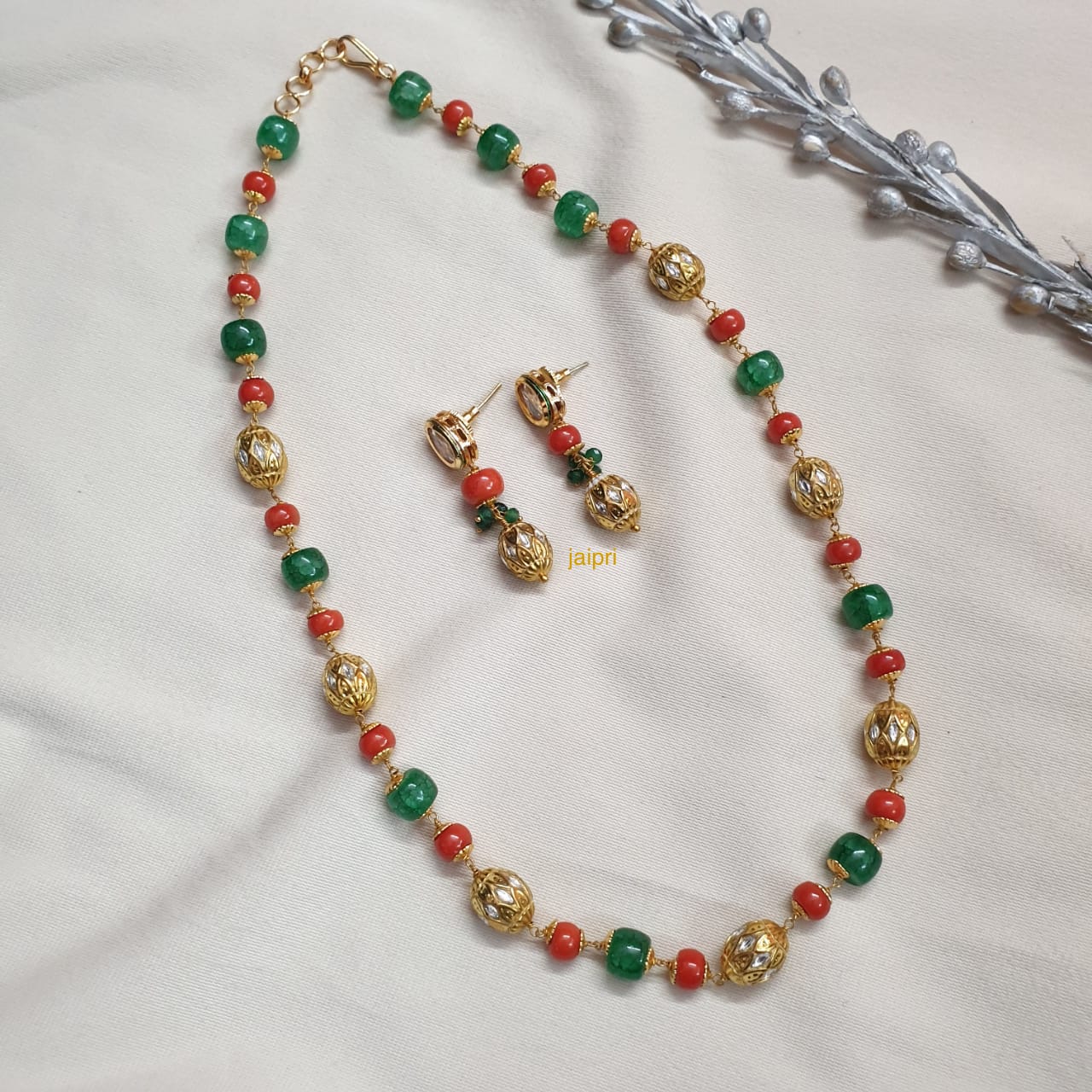 Coral Green Jadau Stone Beaded Mala With Earrings