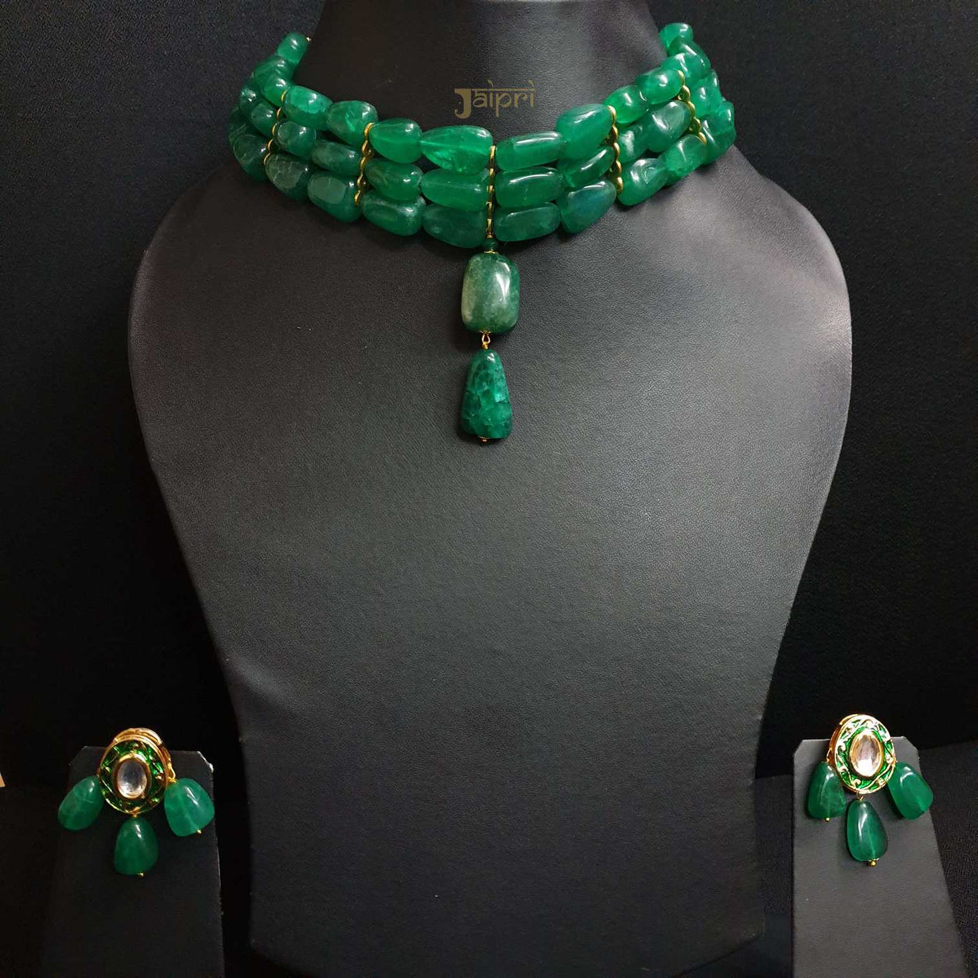 Adorable Green Beads Stone Choker With Earrings