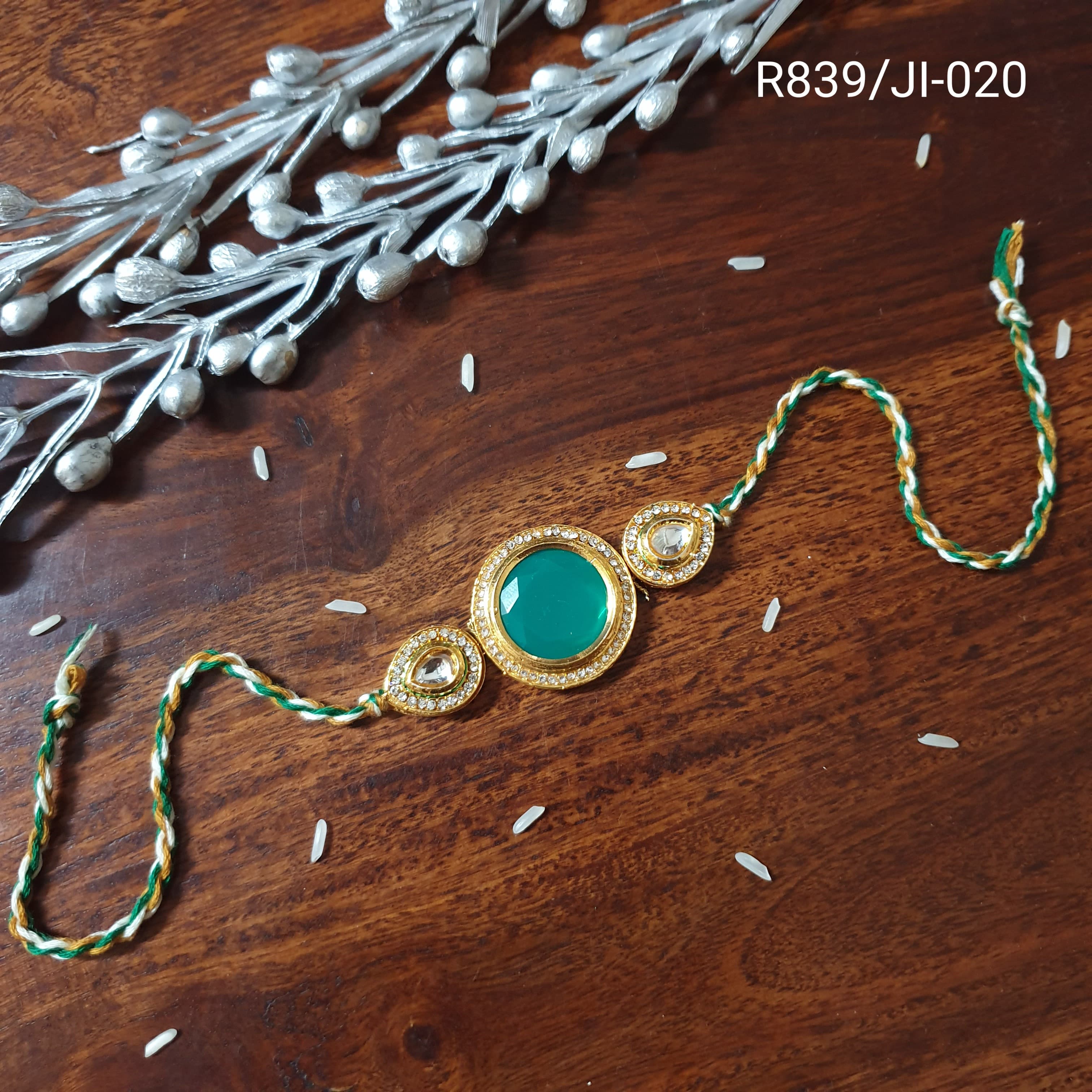 Green Round Rakhi (Pack of One)