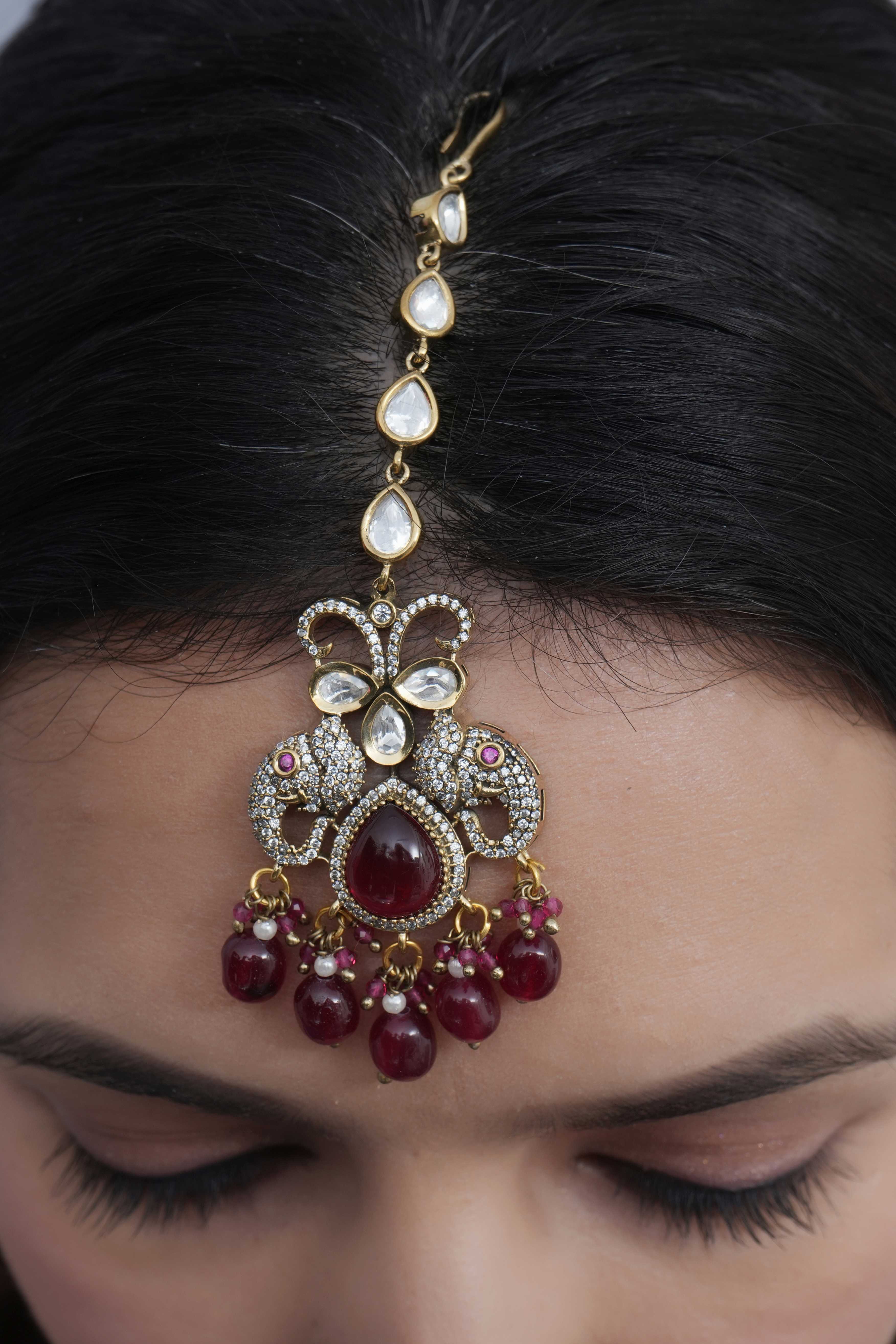 Red Stone Designer Kundan Maang Tikka