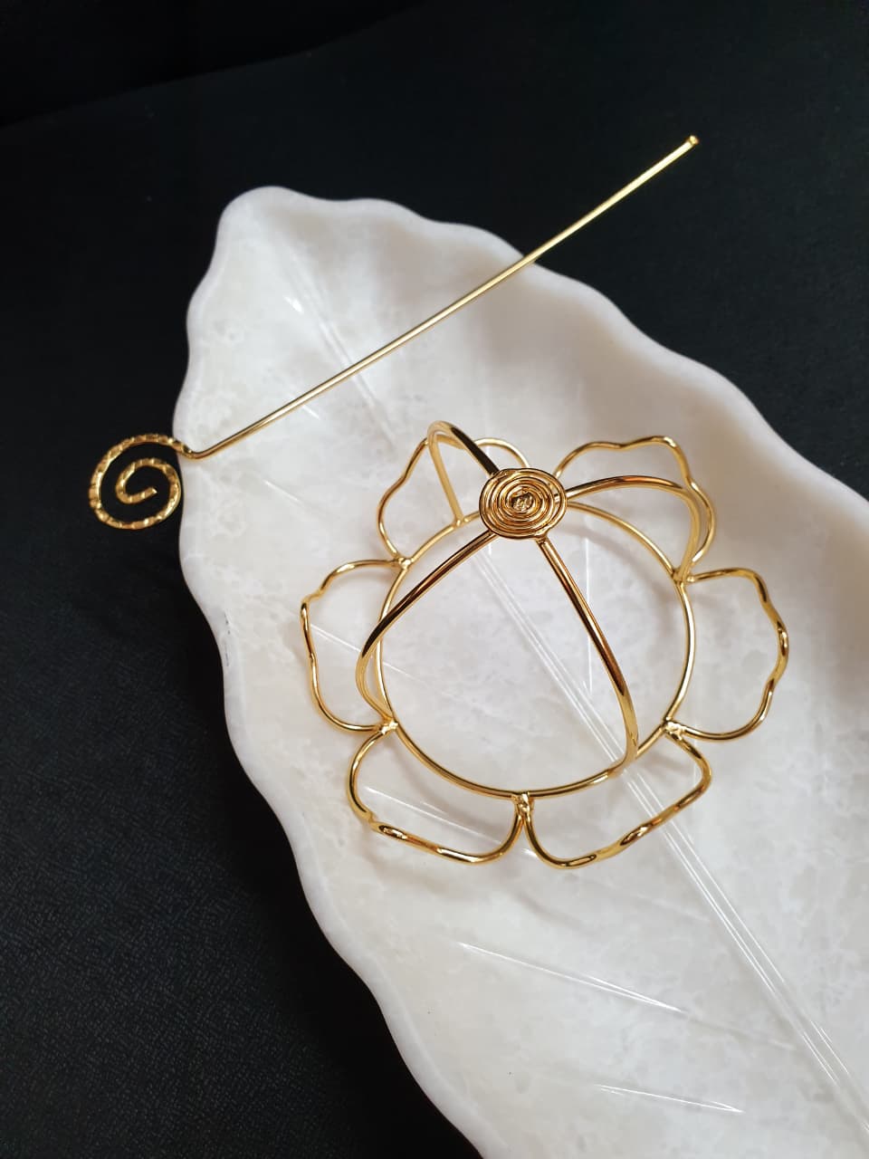 Floral Bridal Elegant Bun Pin