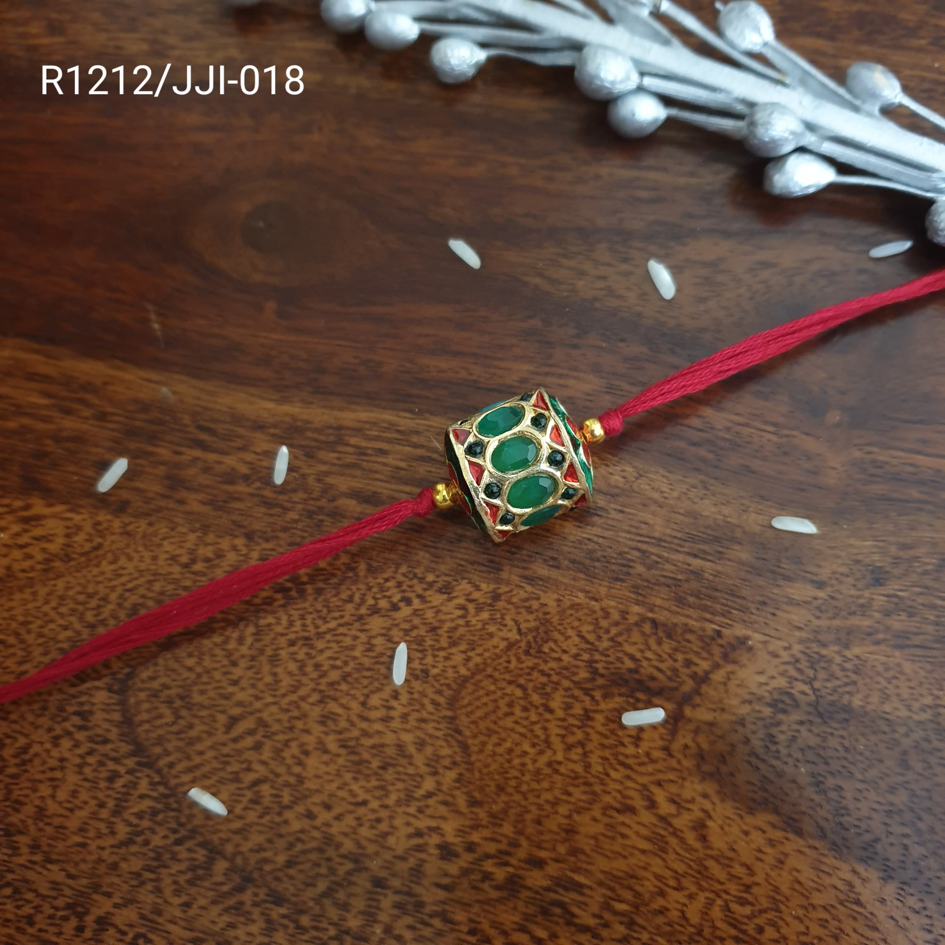 Traditional Jadau Emerald Color Stone Rakhi (Pack of One)