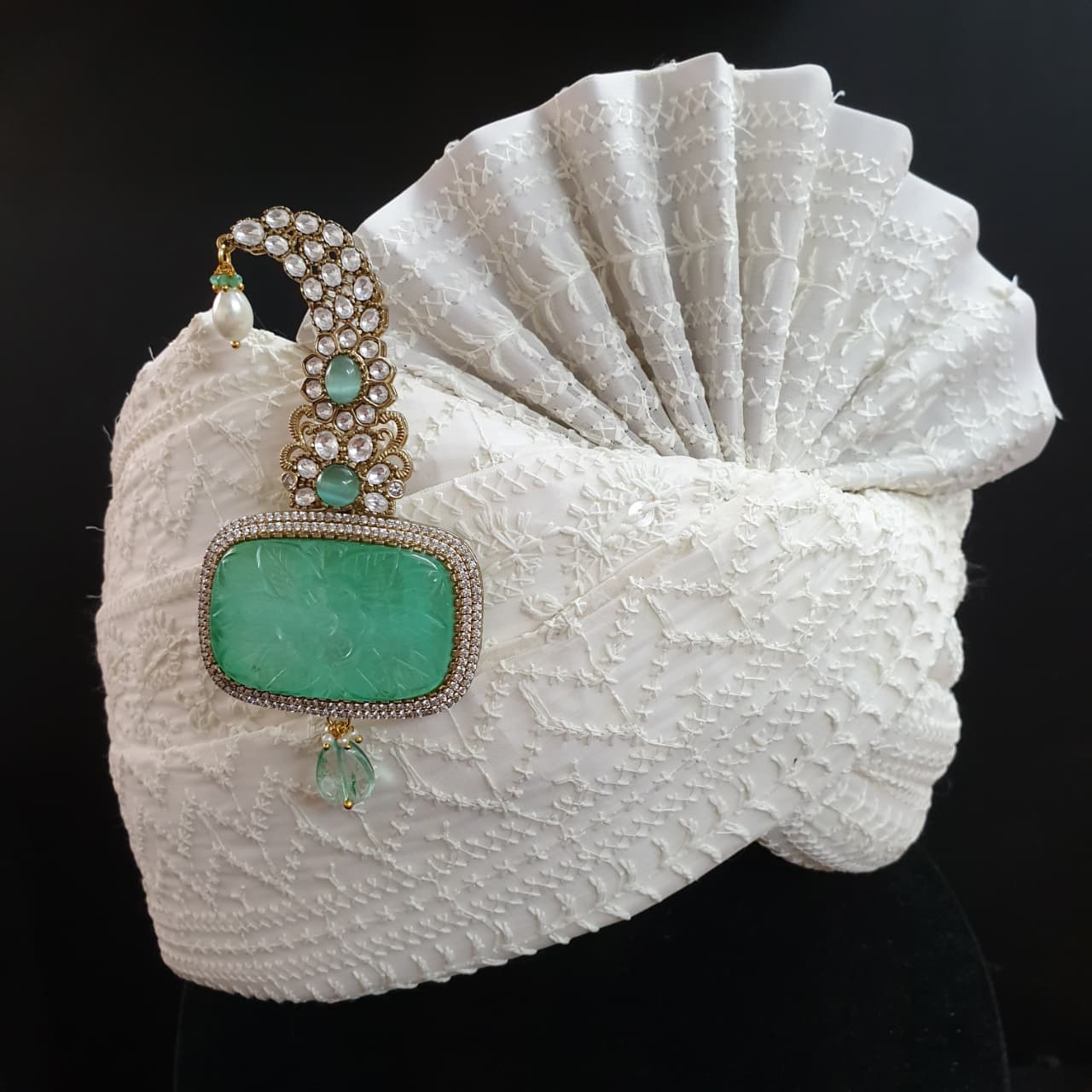 Mint Green Carving Stone Premium Kilangi