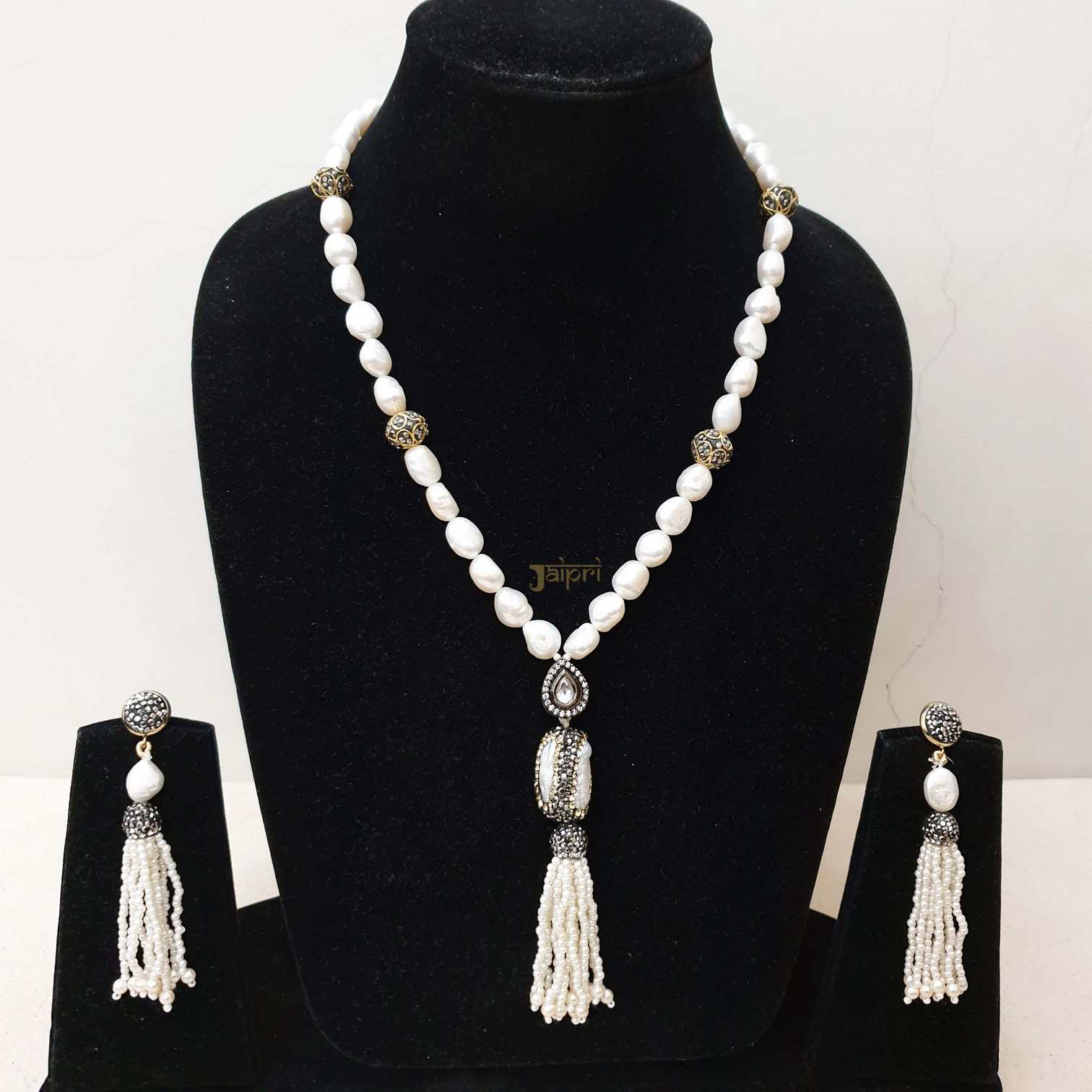 Beautiful Pearl Beads Stone Kundan Pendant With Earrings