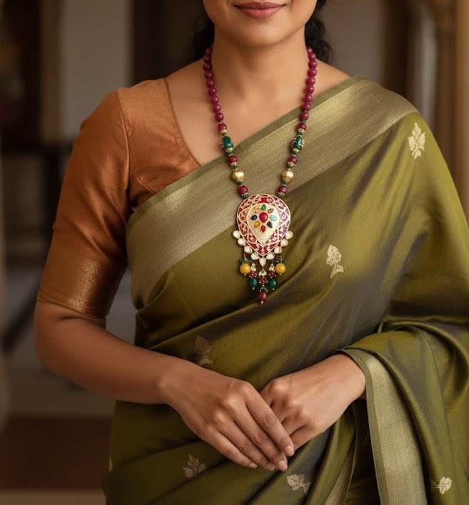 Magenta Kundan Meenakari Pendant Set