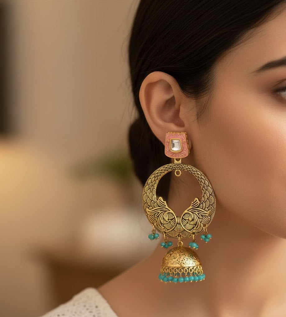 Antique Gold Kundan Earrings