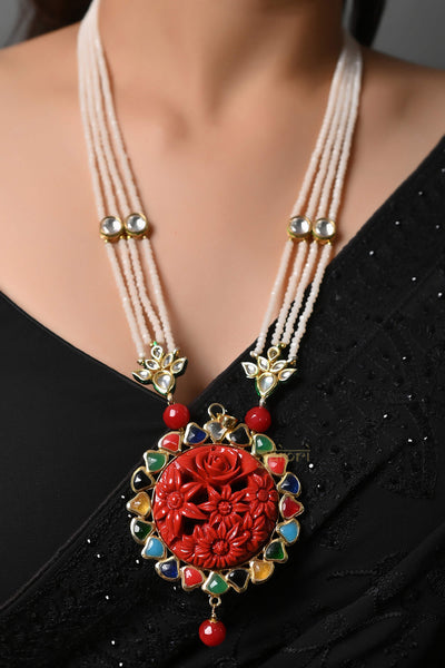 Red Floral & Pearl Fusion Gold Pendant With Earrings