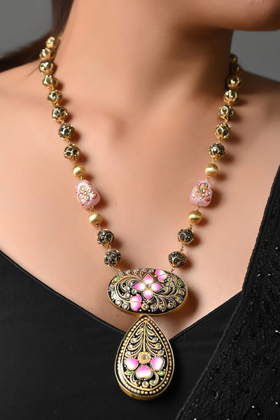 Tanjore Antique Beads Pendant Set With Earrings