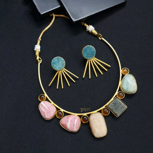 Multicolor Natural Stone Adorable Necklace With Earrings