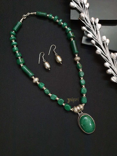 Green Stone, Oval Necklace With Earrings