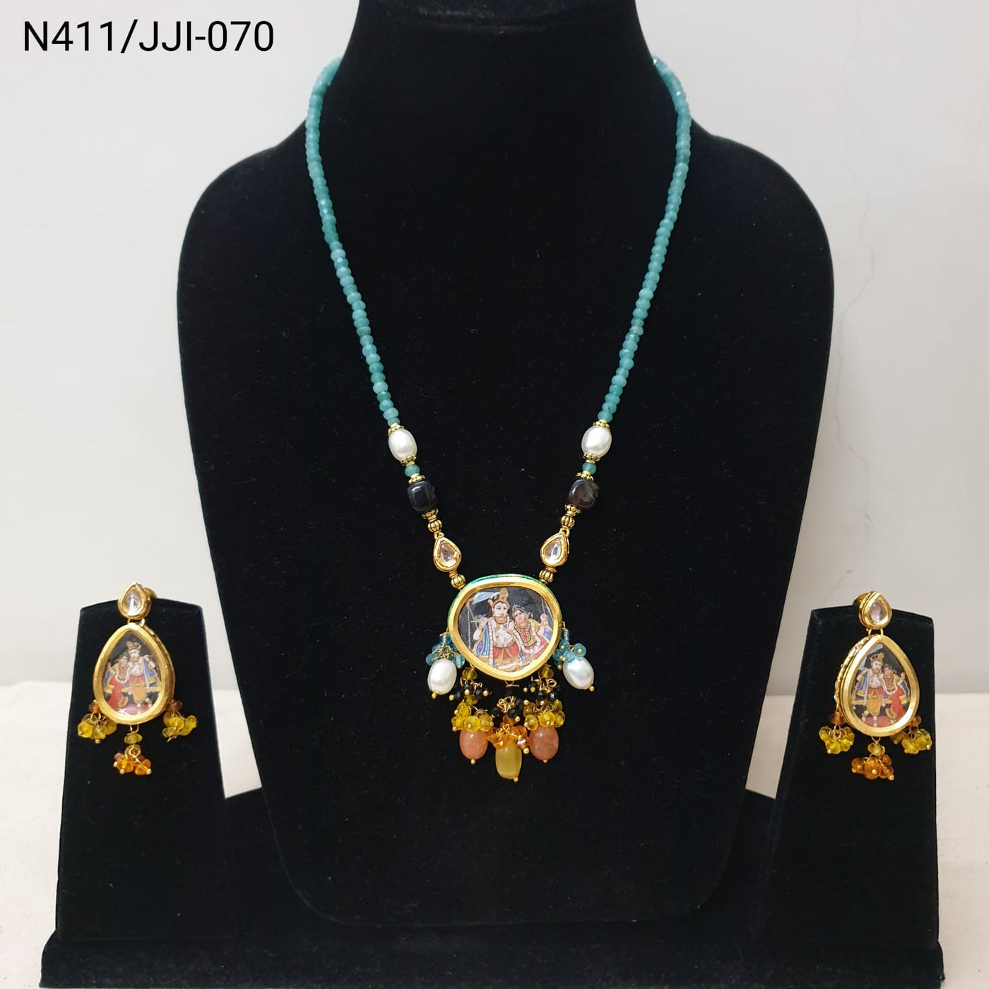 Radha Krishna Small Pendant Set With Earrings